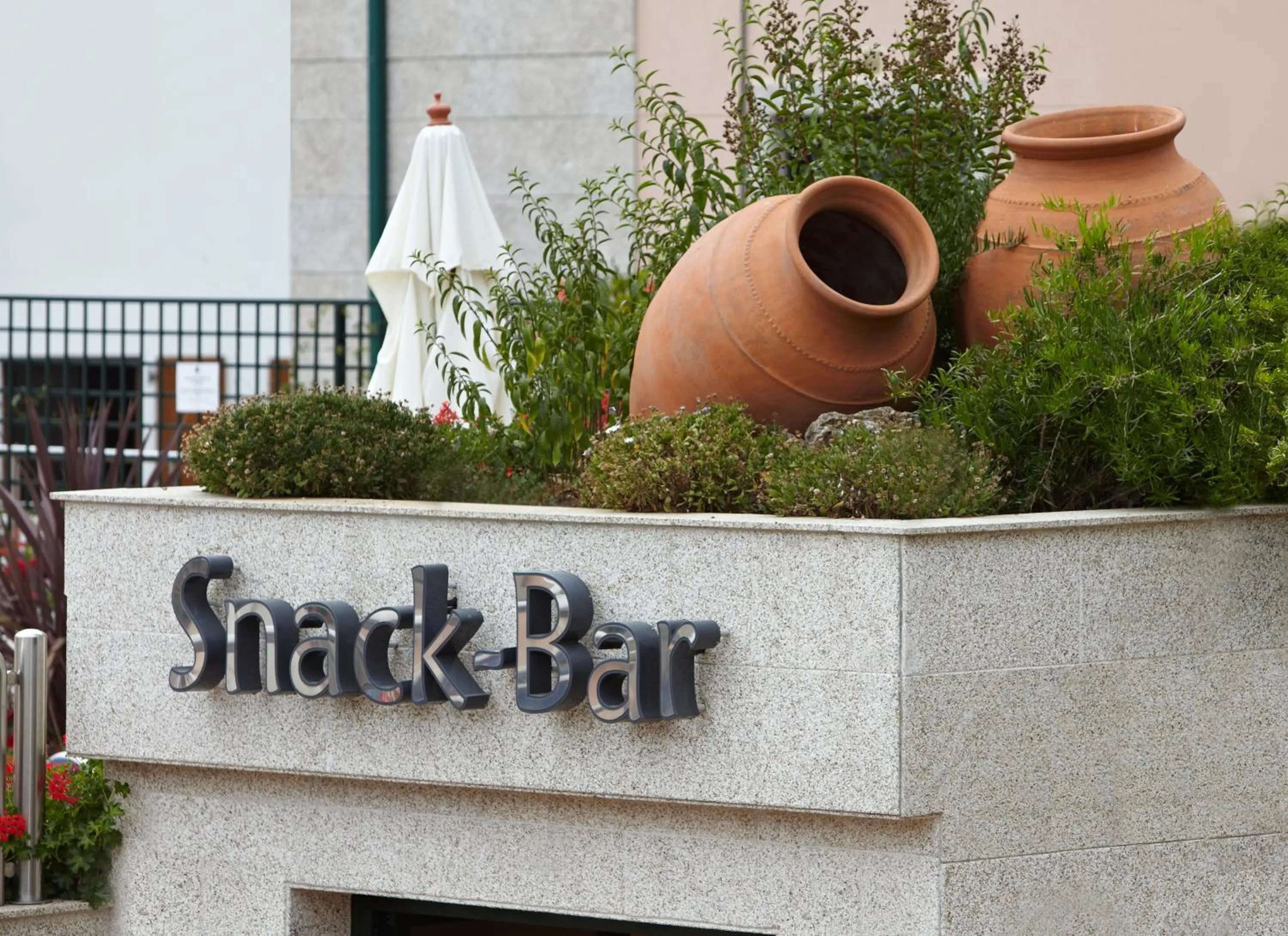 Lounge or bar in Hotel Carlos I Silgar