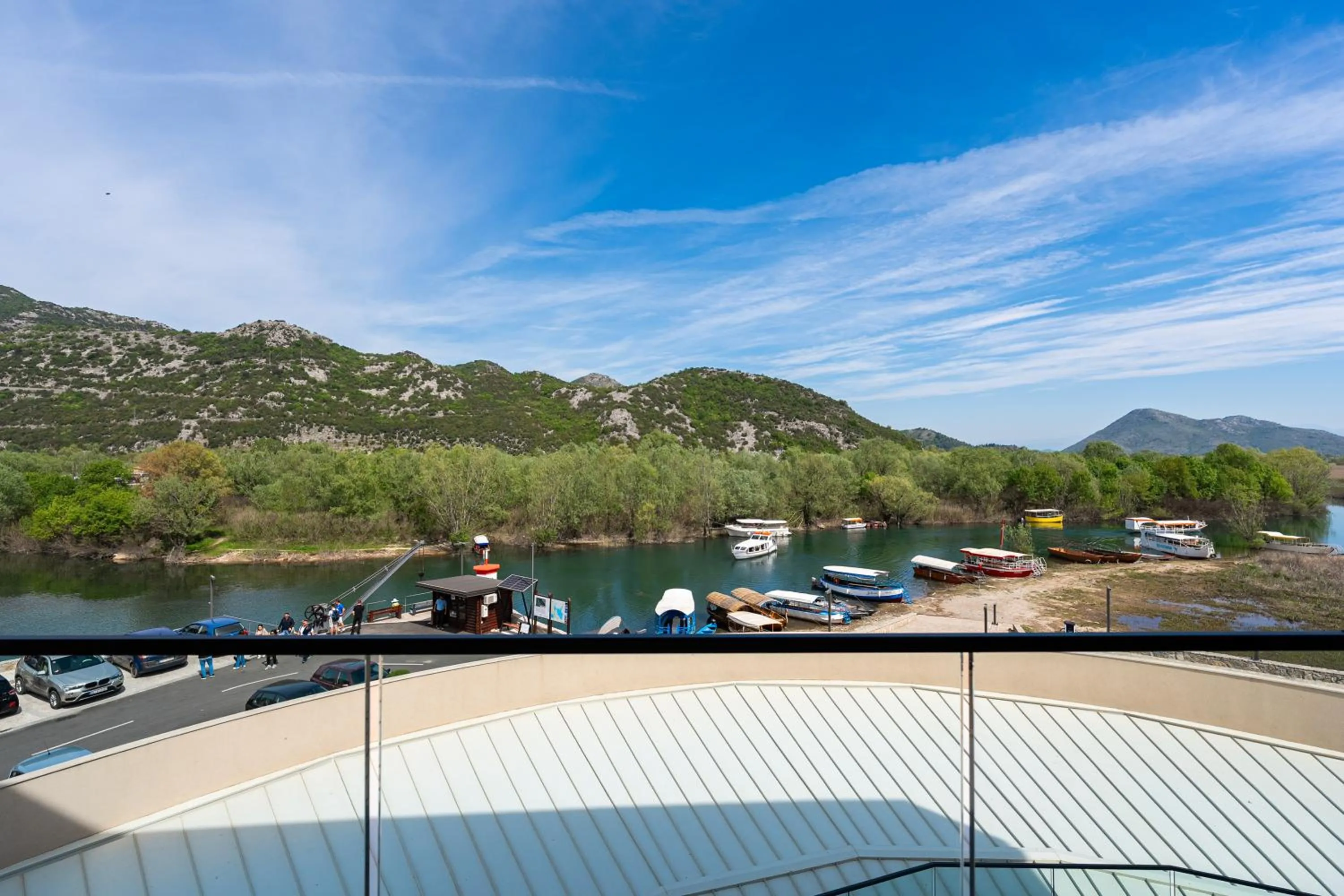 Lake view in Hotel De‘Andros Virpazar
