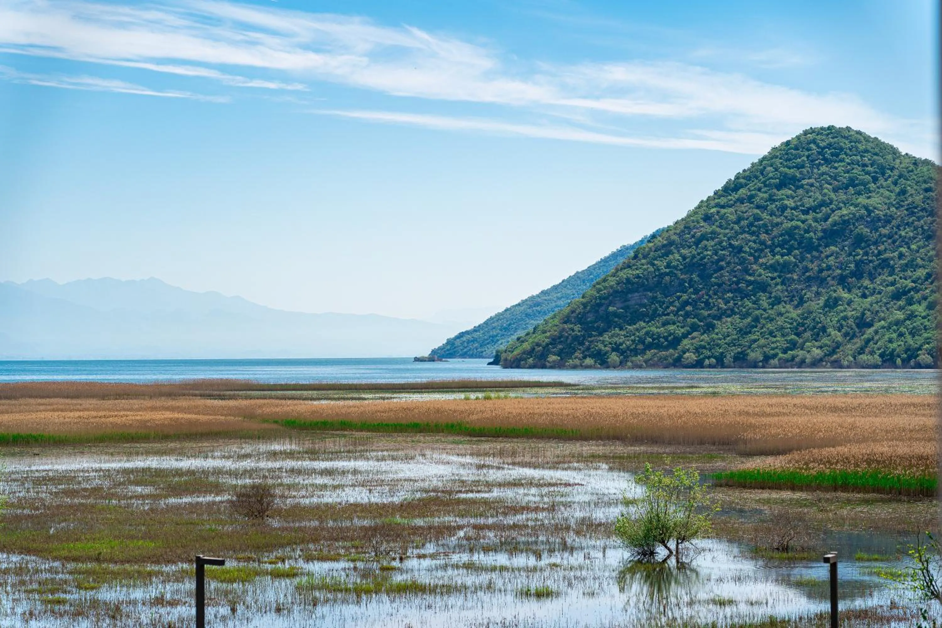 Lake view in Hotel De‘Andros Virpazar