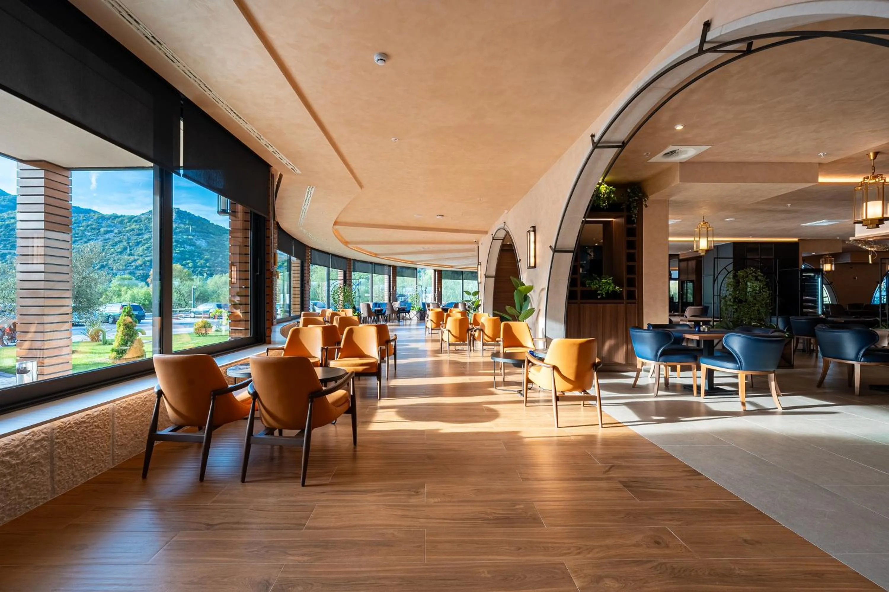 Restaurant/places to eat in Hotel De‘Andros Virpazar