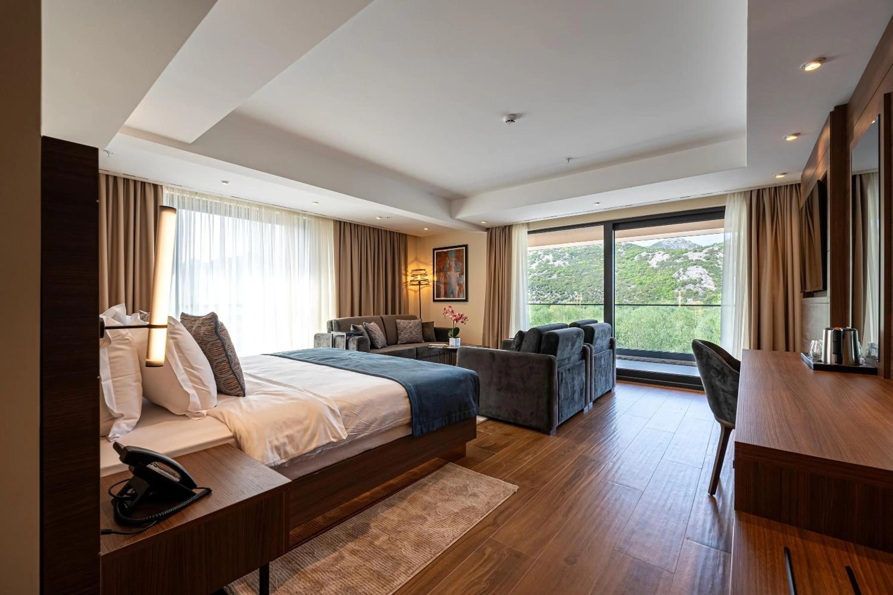 Photo of the whole room, Bed in Hotel De‘Andros Virpazar
