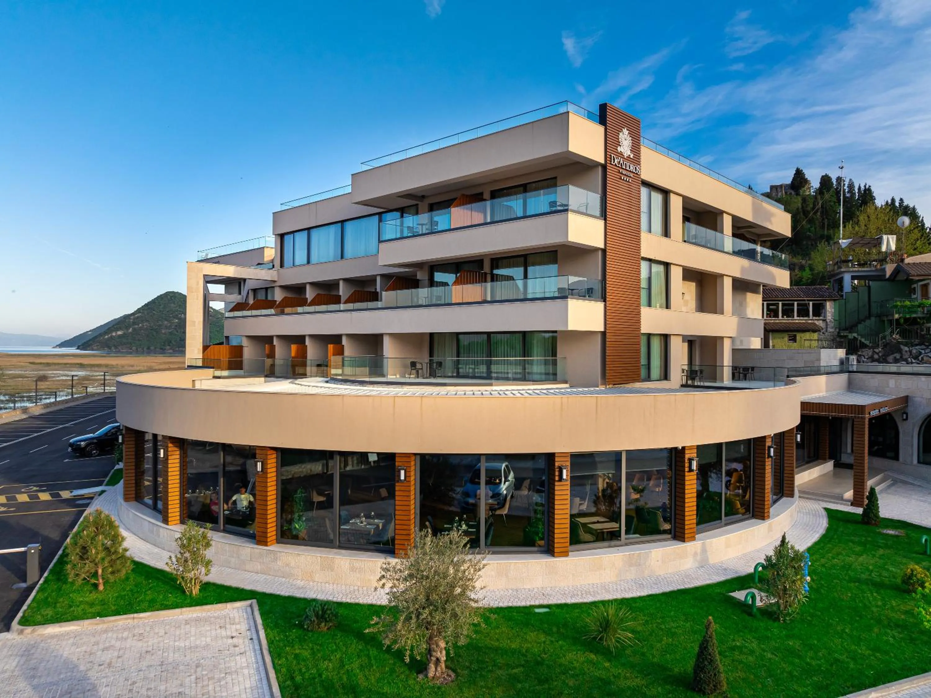 Property building in Hotel De‘Andros Virpazar