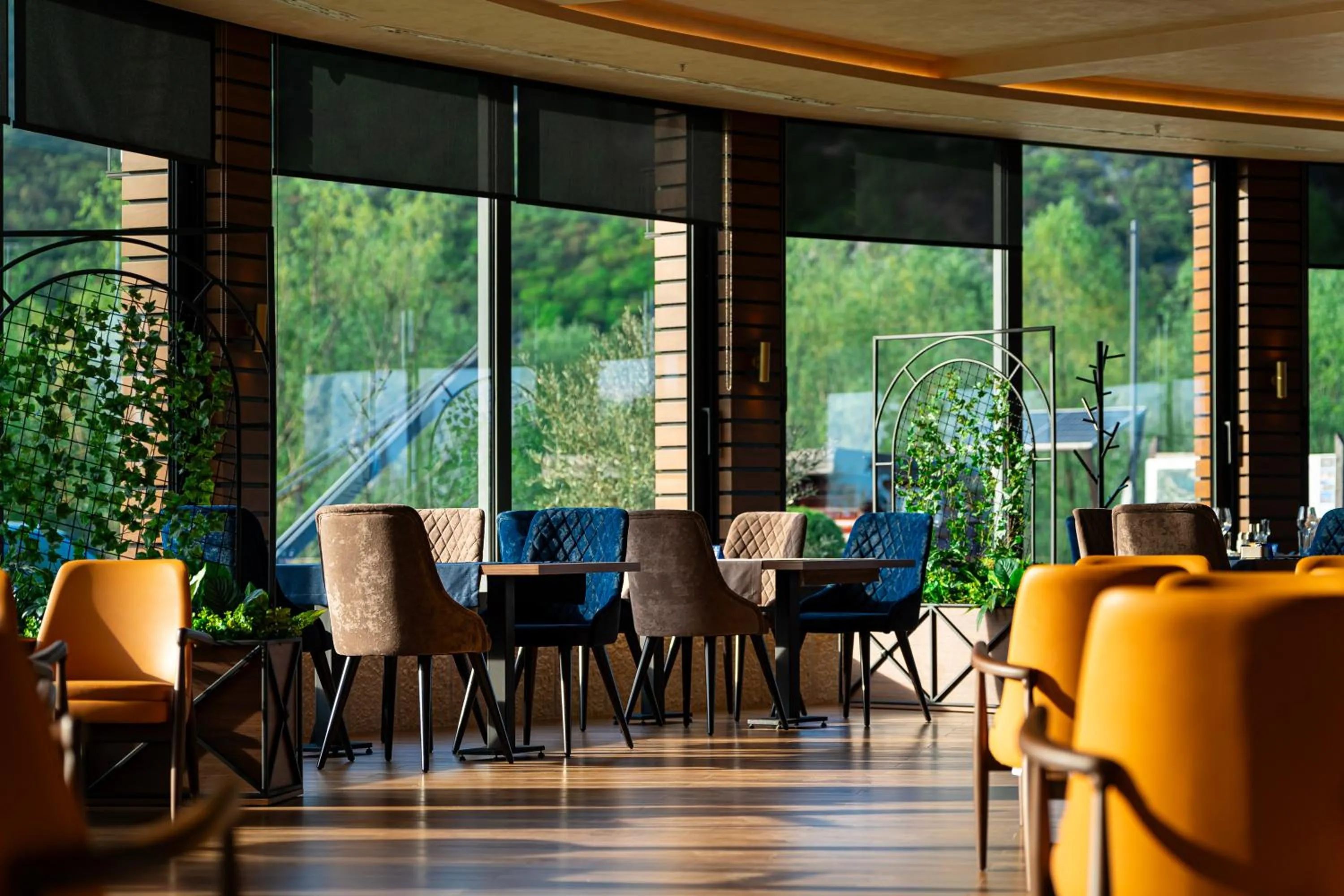 Restaurant/places to eat in Hotel De‘Andros Virpazar