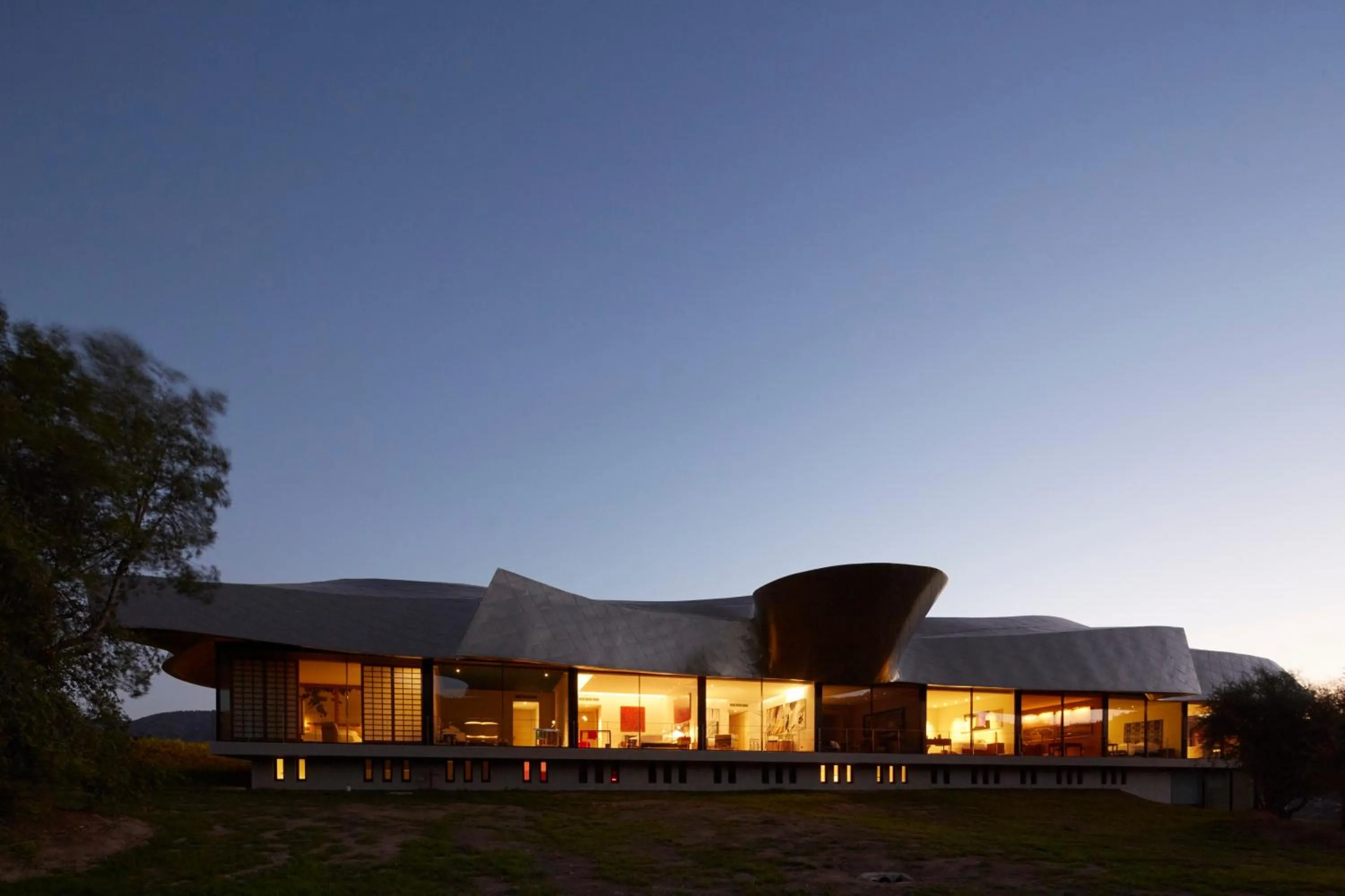 Property building in Vik Chile