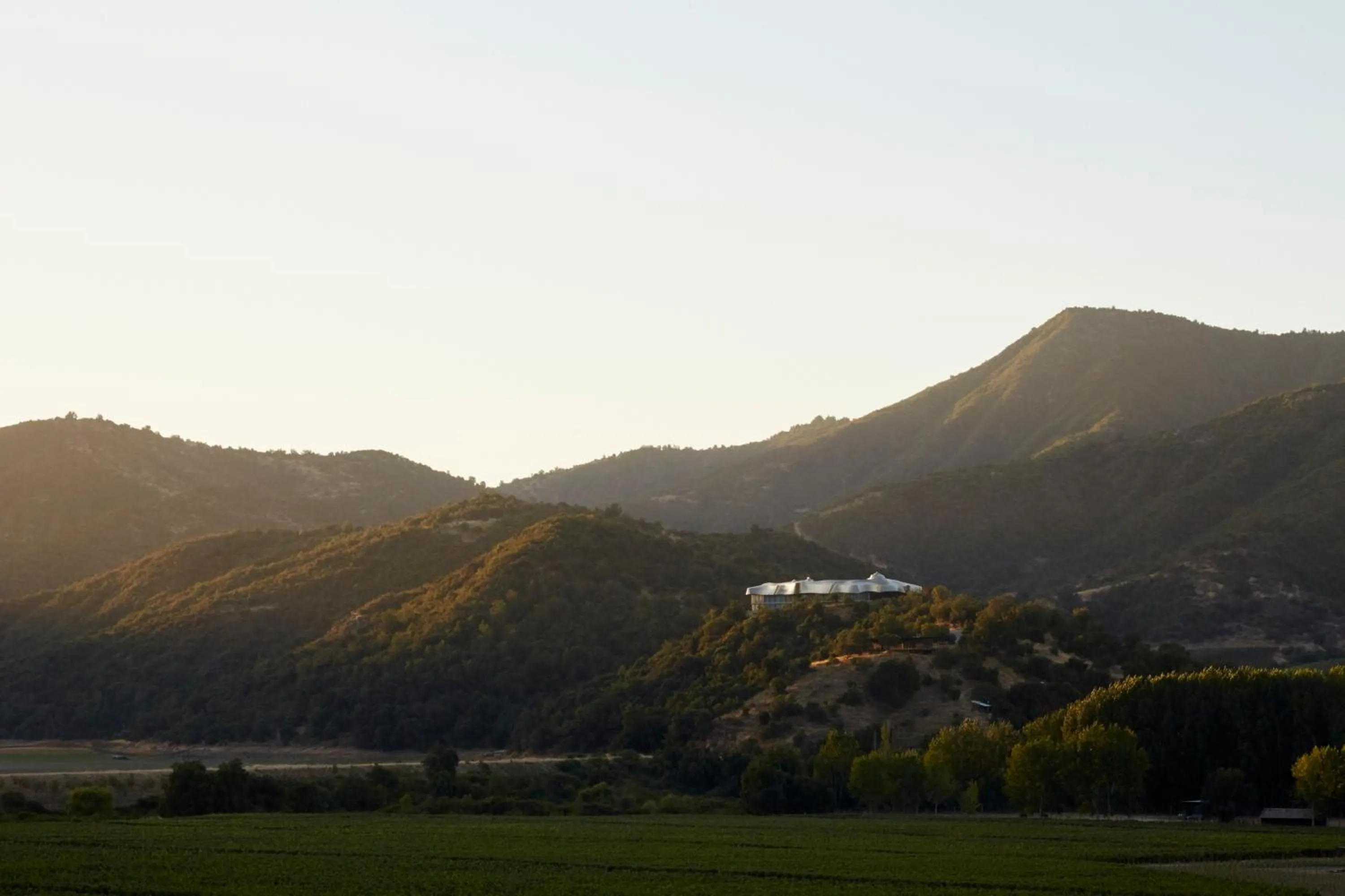 Property building in Vik Chile