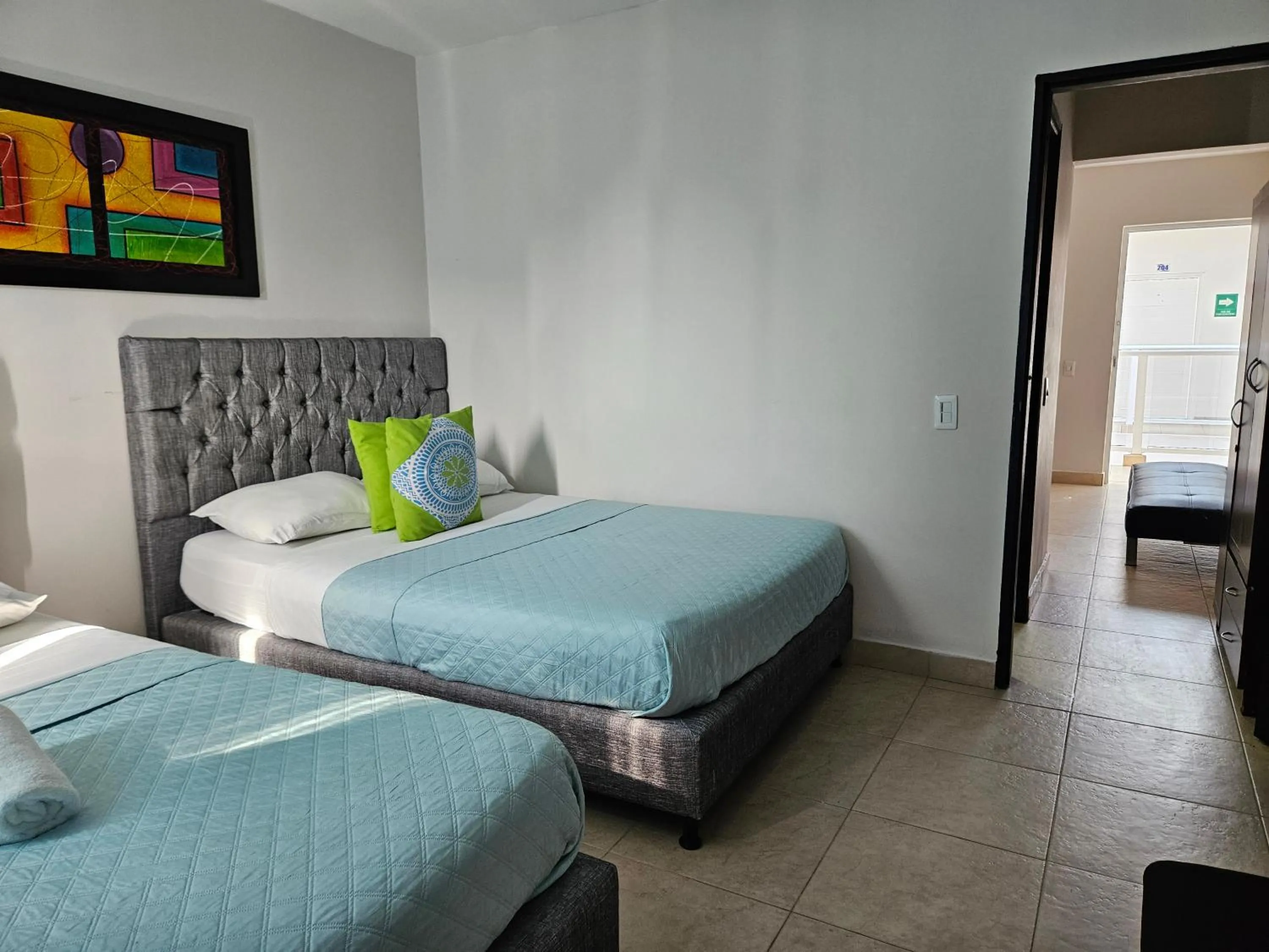 Photo of the whole room, Bed in Caribbean Island Hotel Piso 2
