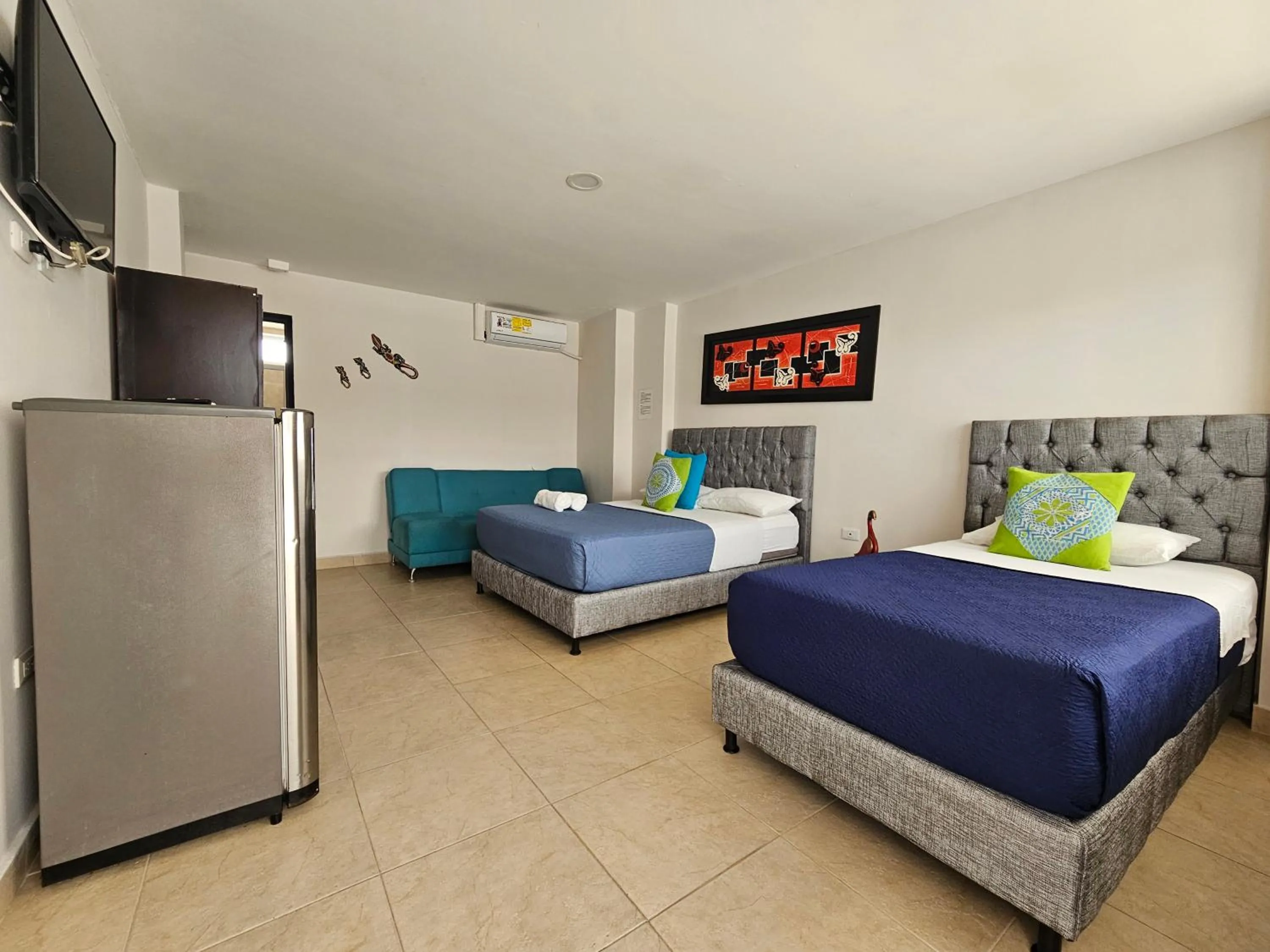 Bed in Caribbean Island Hotel Piso 2