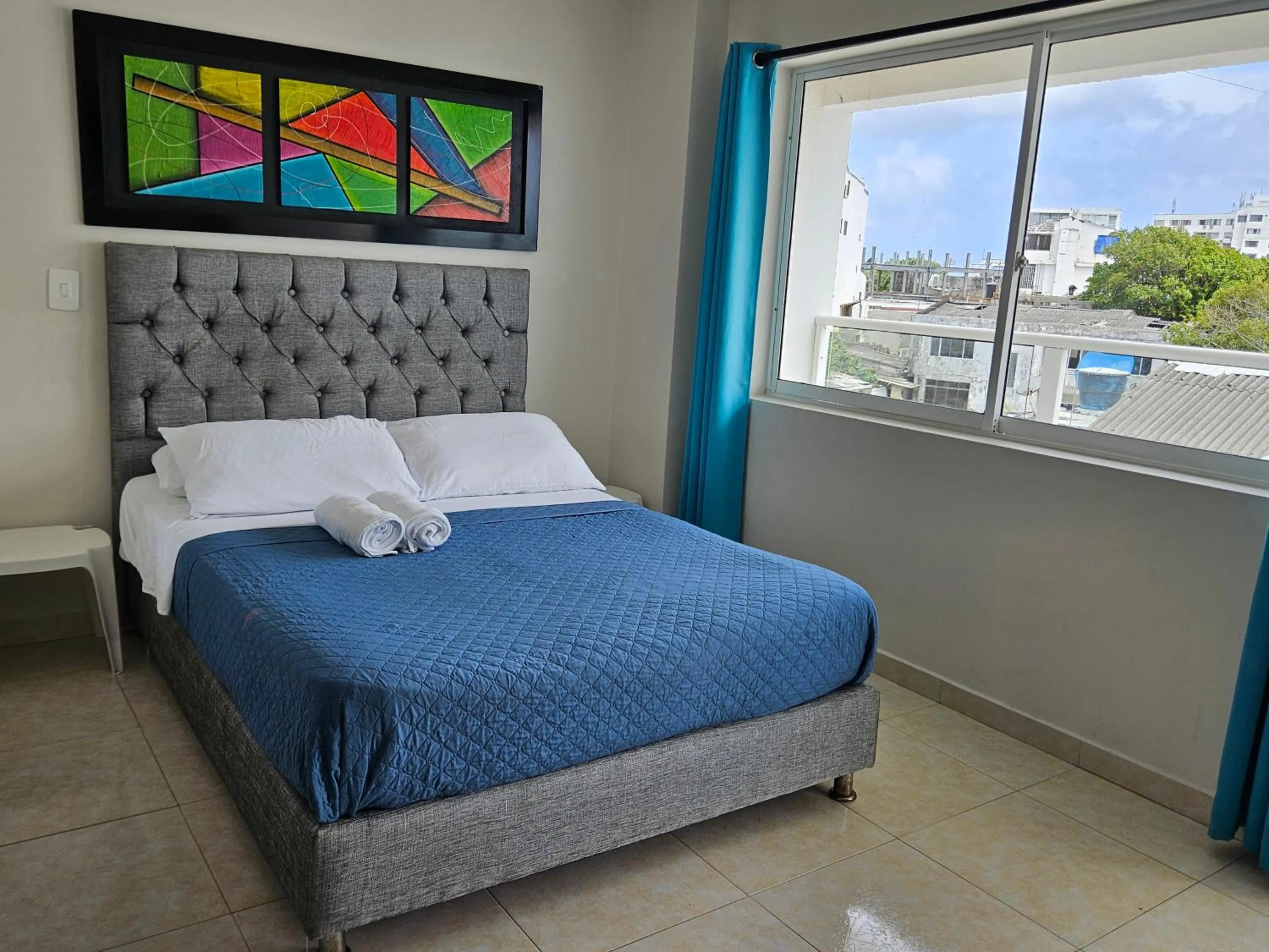 Photo of the whole room, Bed in Caribbean Island Hotel Piso 2