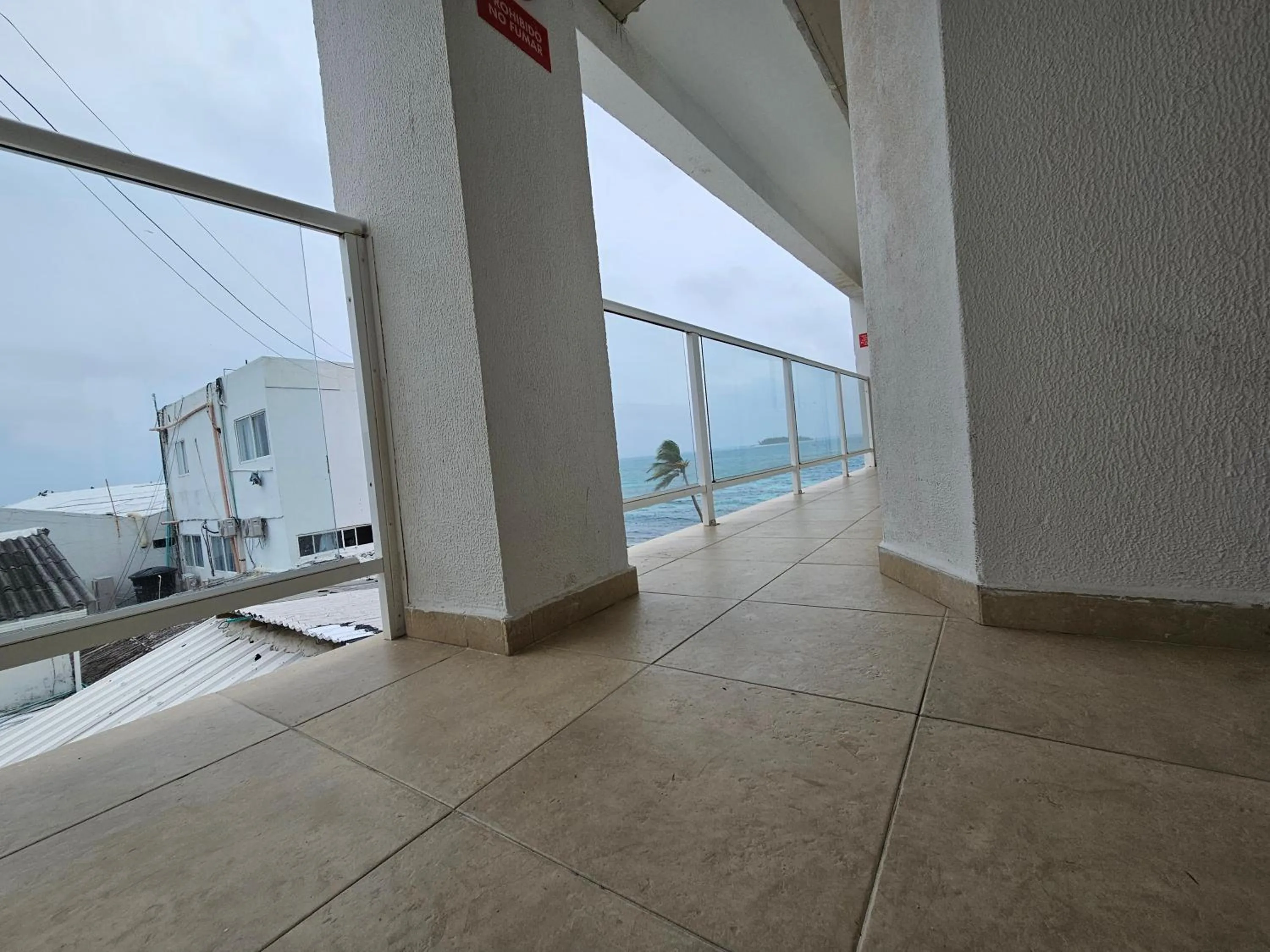 Balcony/Terrace in Caribbean Island Hotel Piso 2