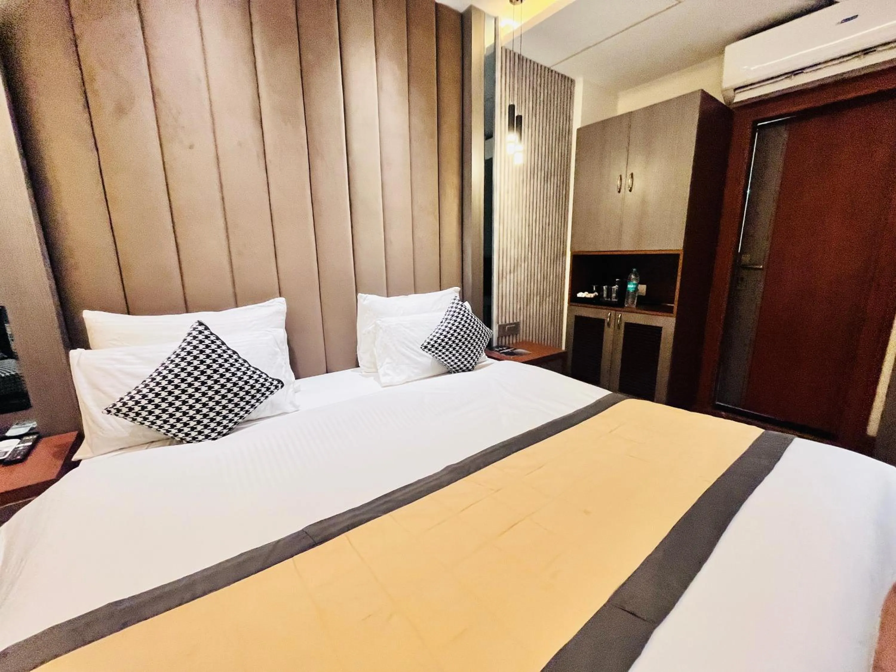 Bed in Western Blu INN