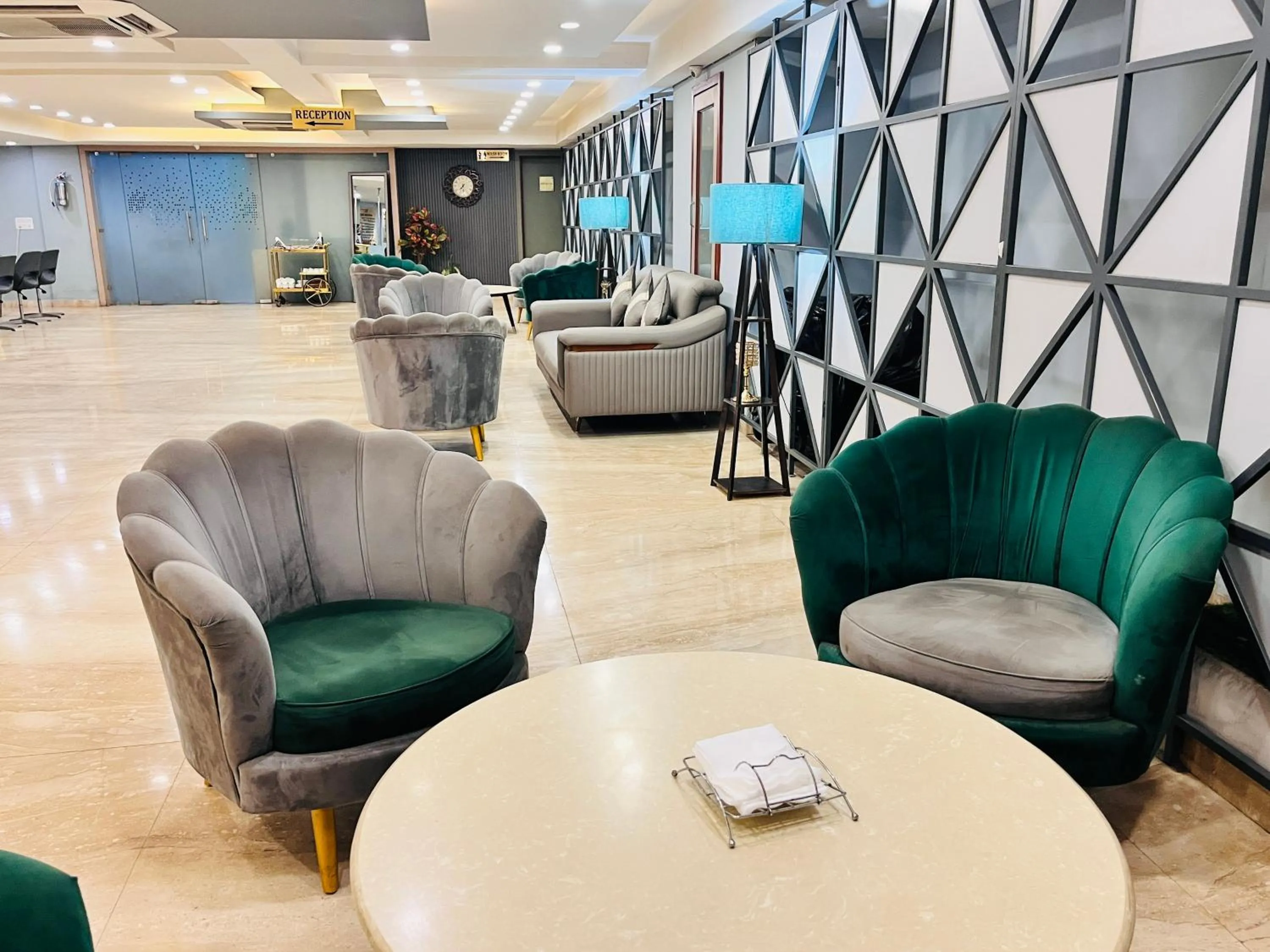 Lobby or reception in Western Blu INN