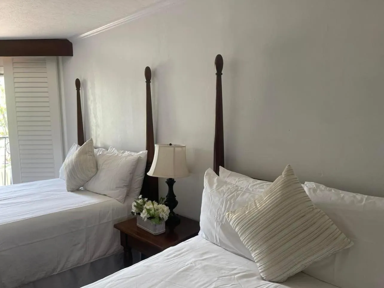 Bed in 2417 at Oceanfront Resort Lihue Kauai Beach Drive Private Condo