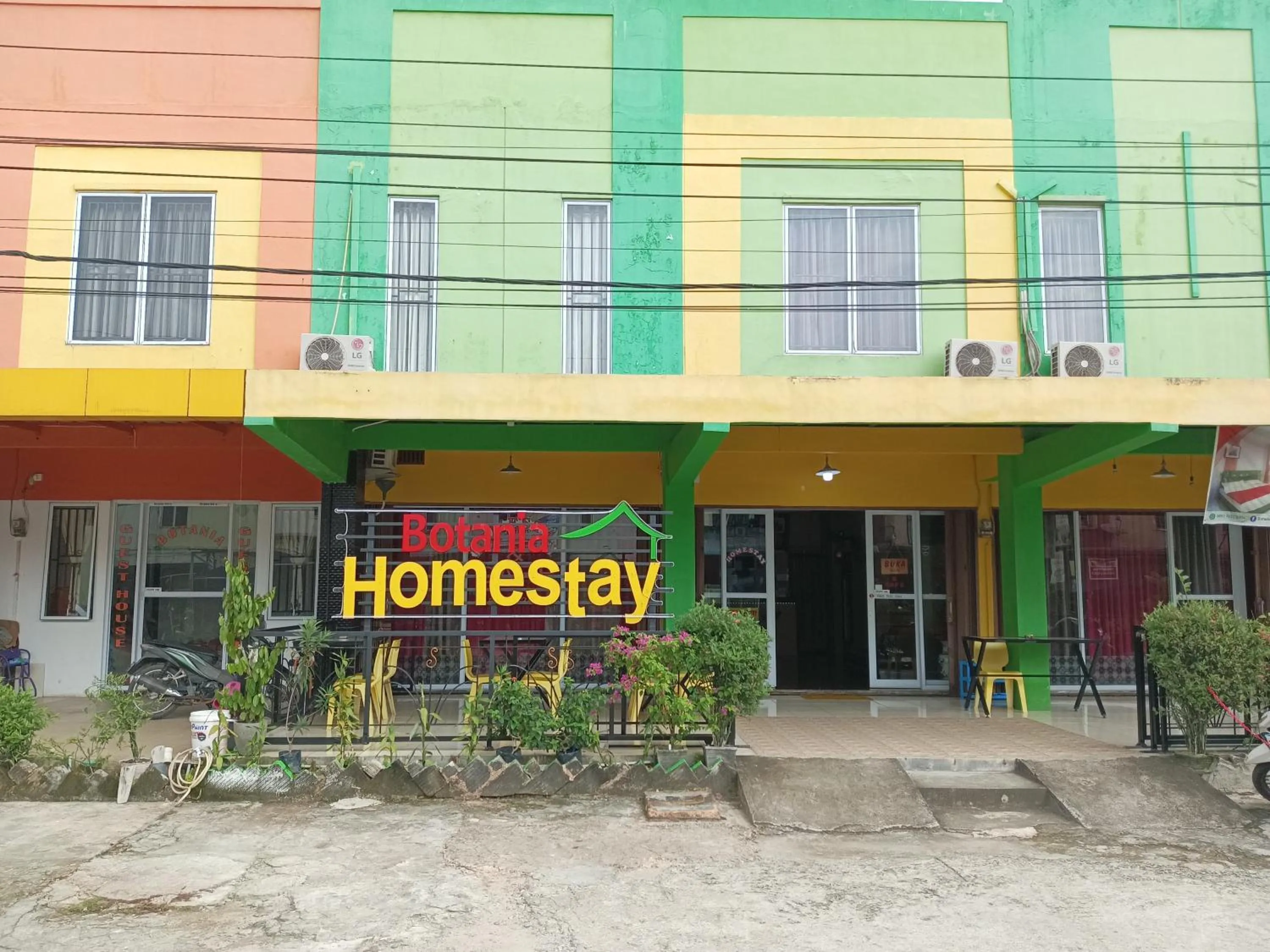 Property building in BOTANIA HOMESTAY BATAM