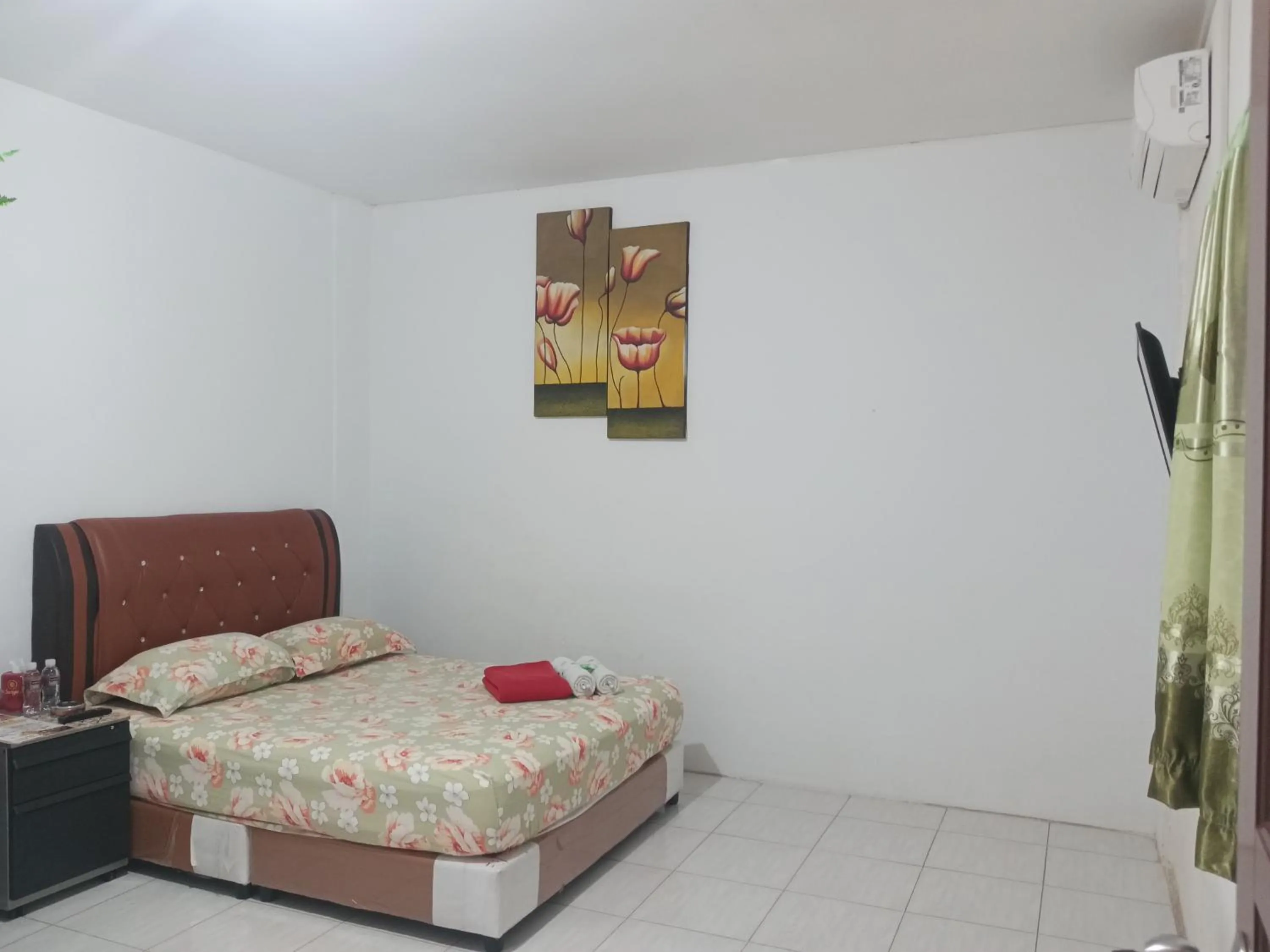Bedroom, Bed in BOTANIA HOMESTAY BATAM