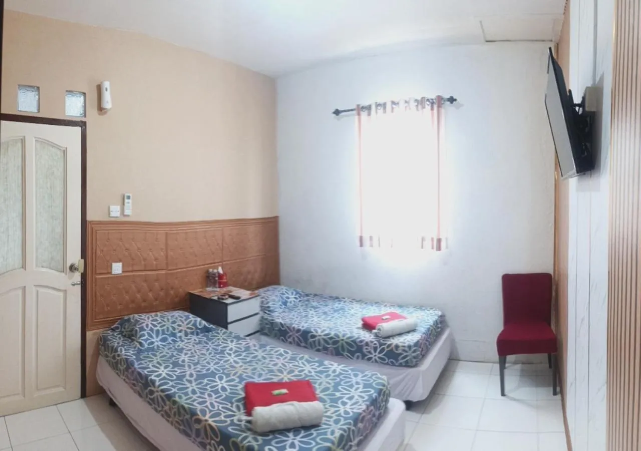 TV and multimedia, Bed in BOTANIA HOMESTAY BATAM