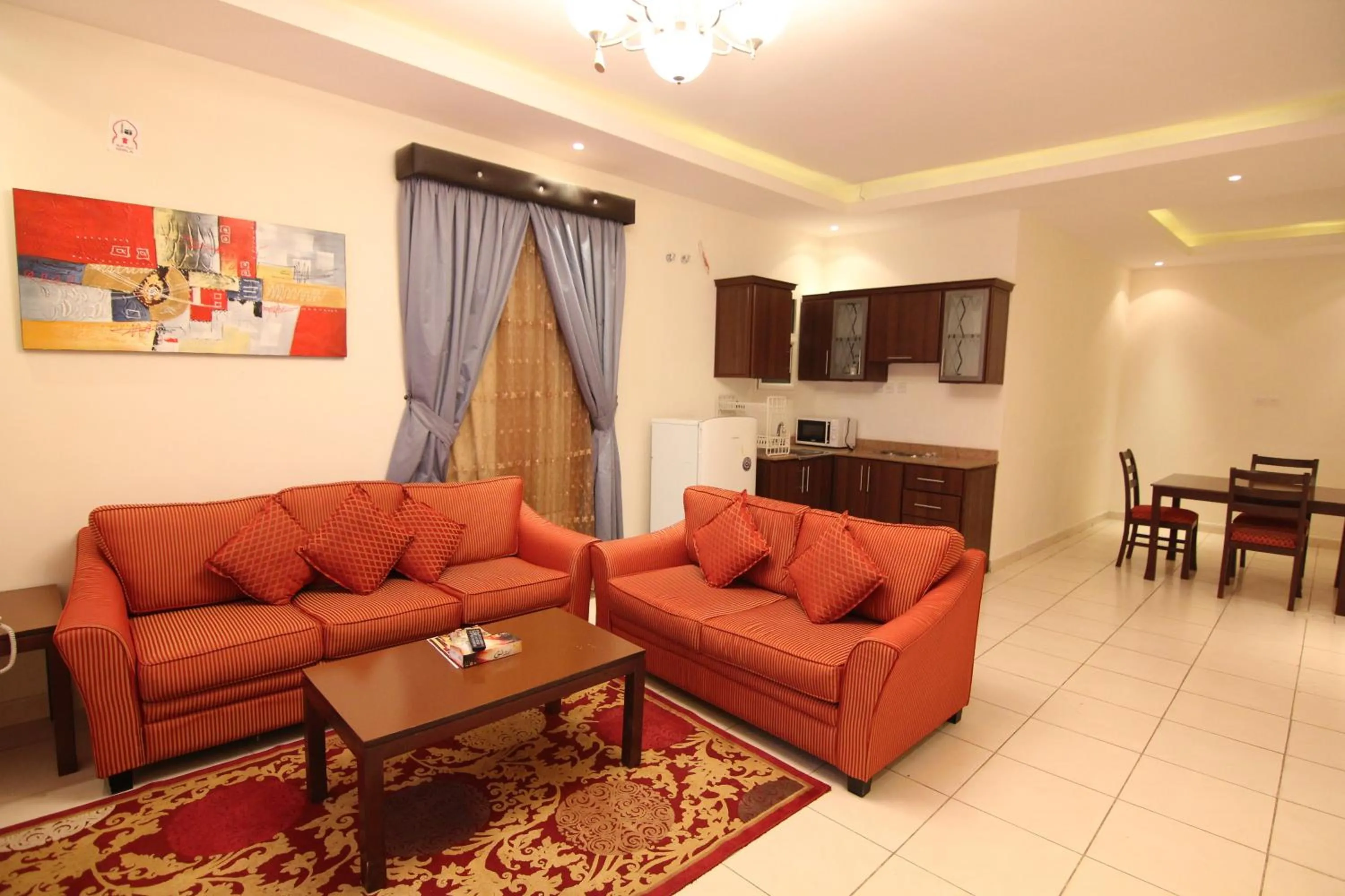 One-Bedroom Apartment in Towlan Hotel Suites 1