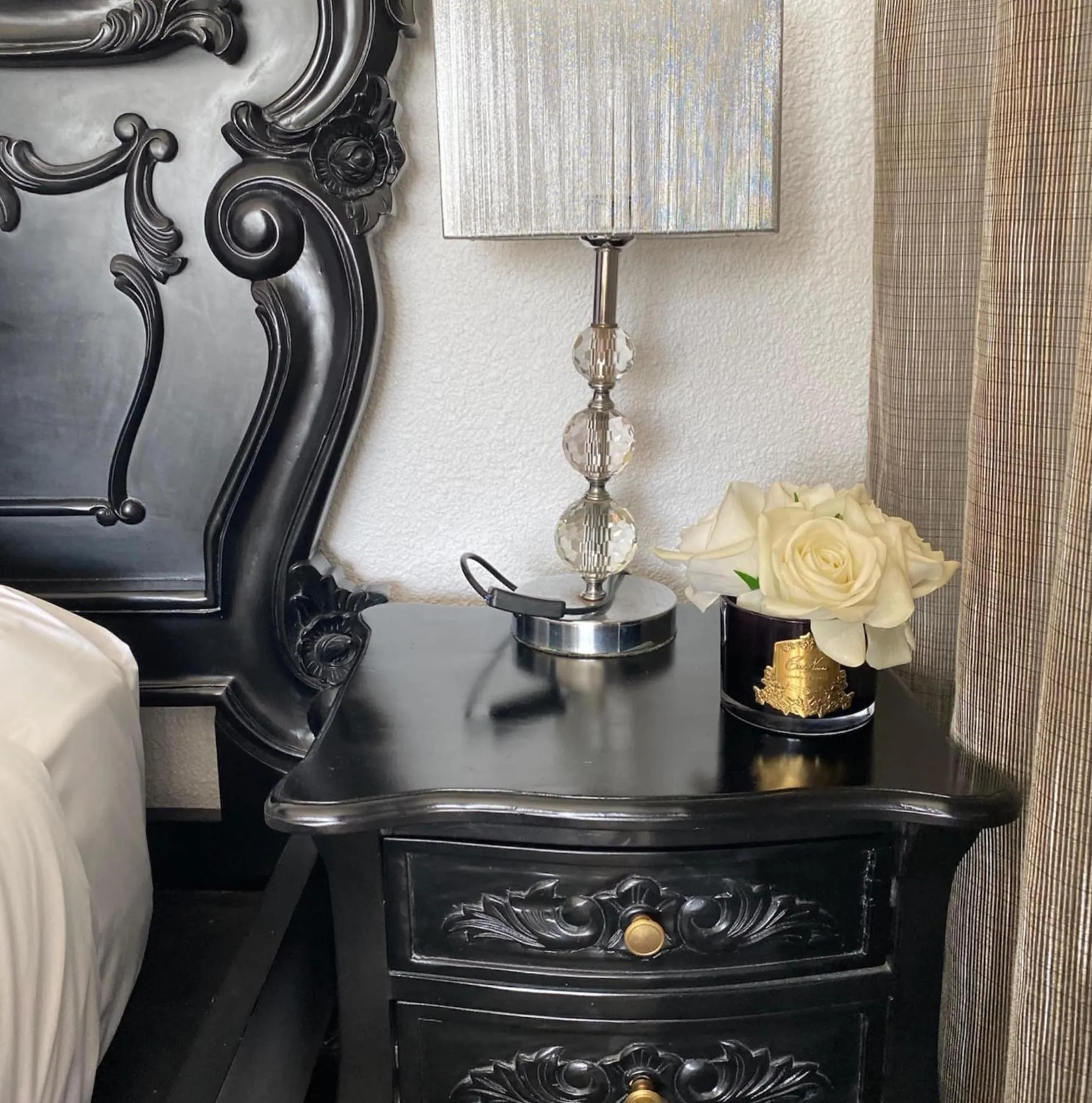 Decorative detail in Orewa Beachcomber