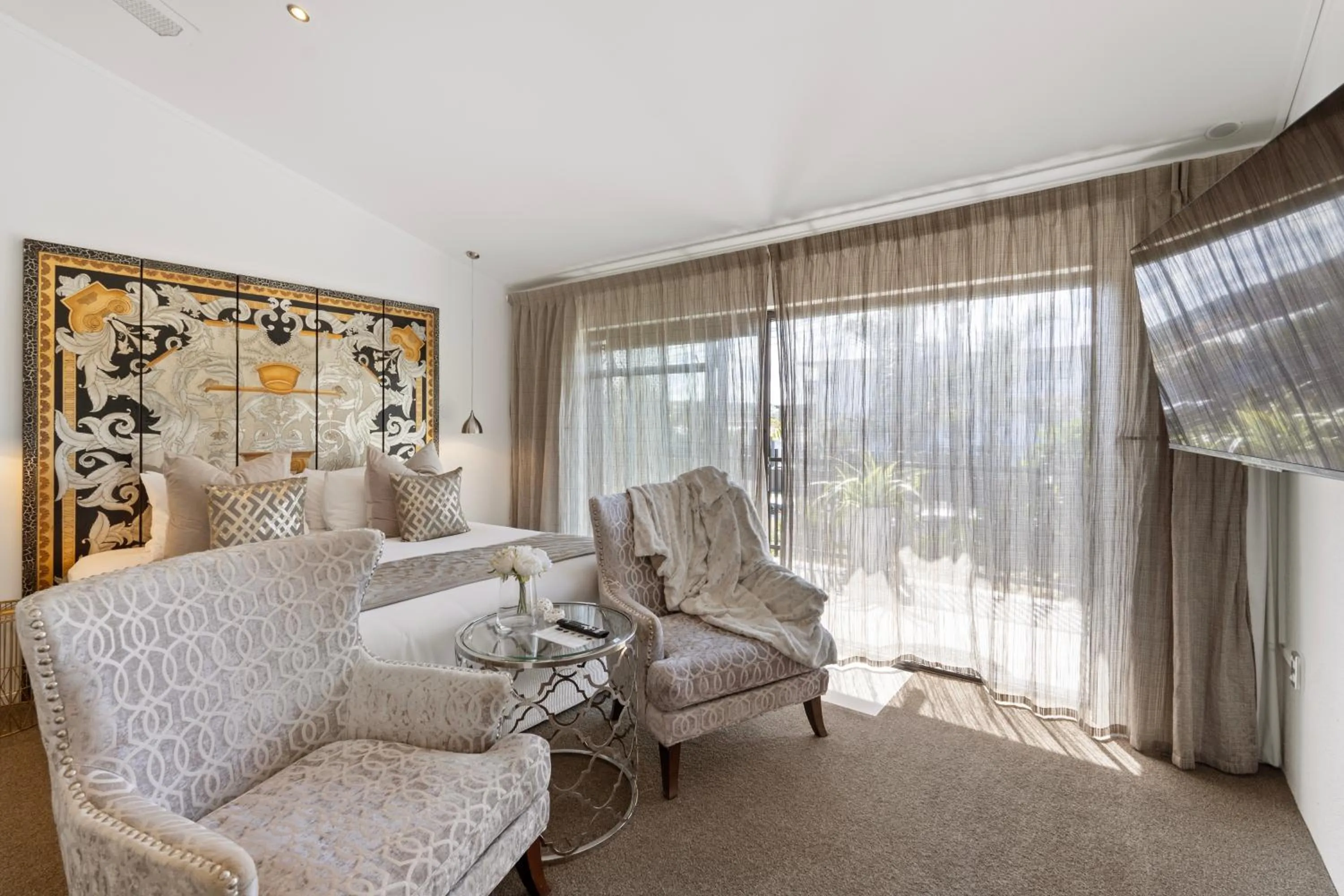 Living room in Orewa Beachcomber