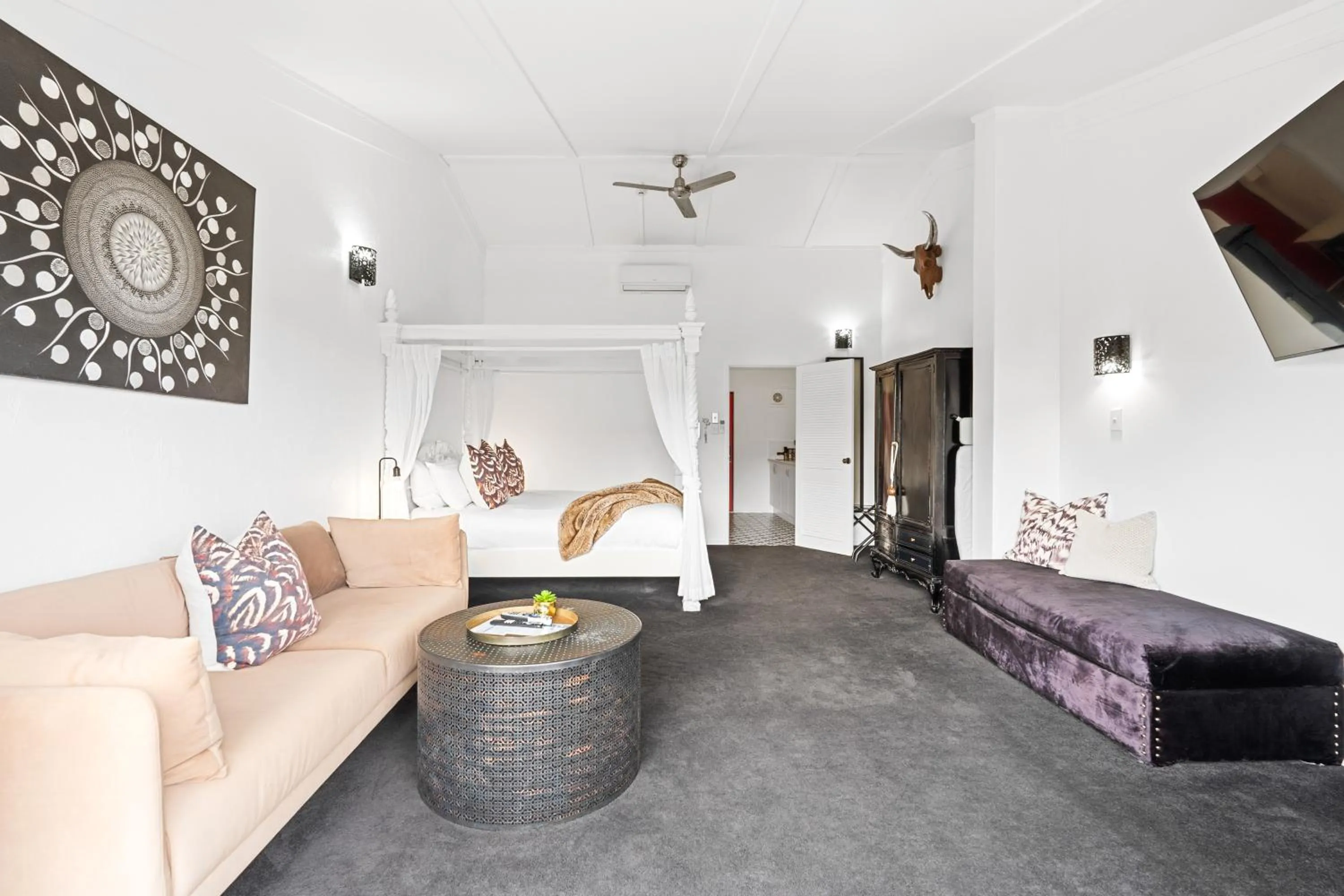 Bedroom in Orewa Beachcomber