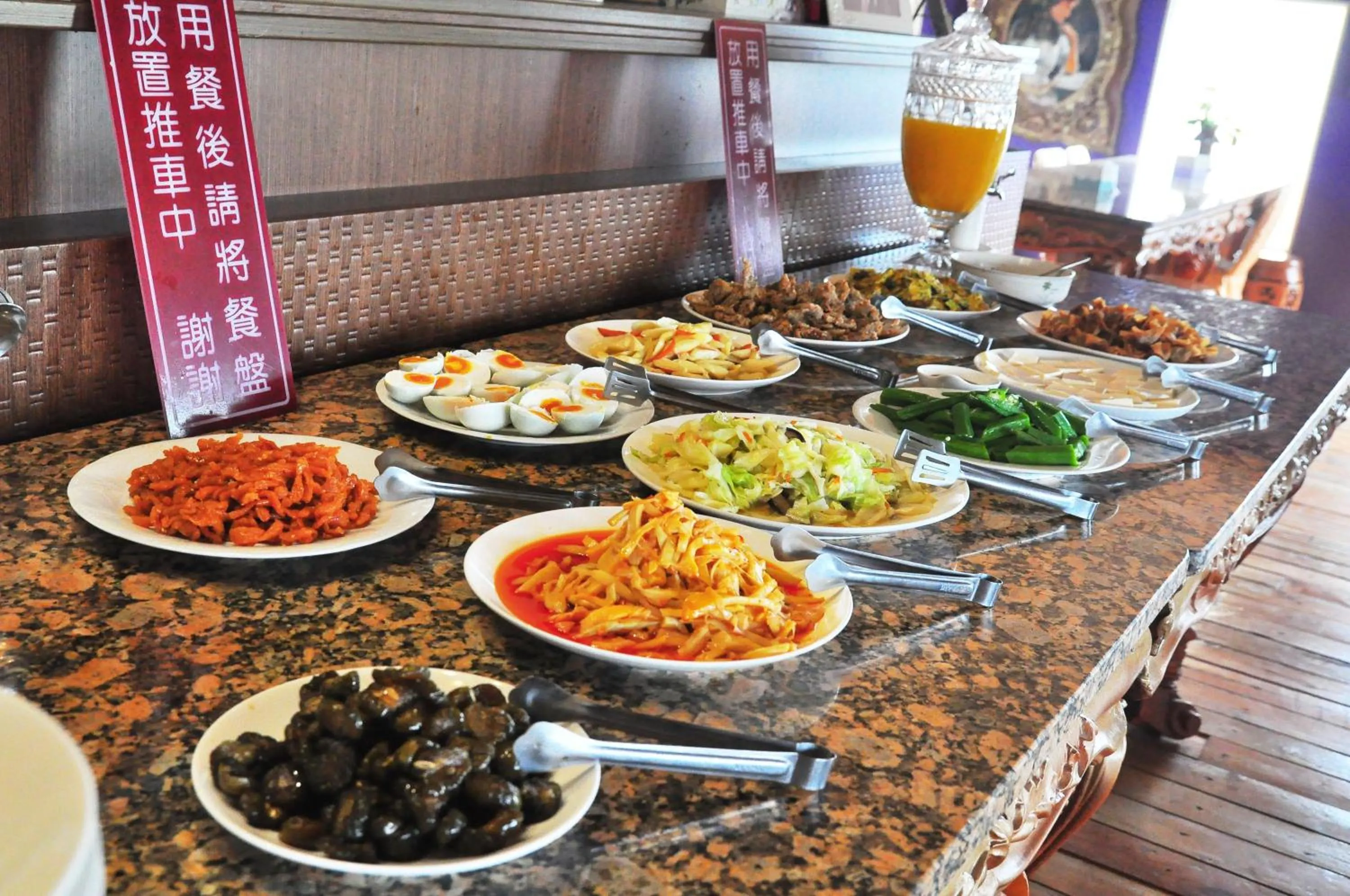 Restaurant/places to eat in Pottery B&B