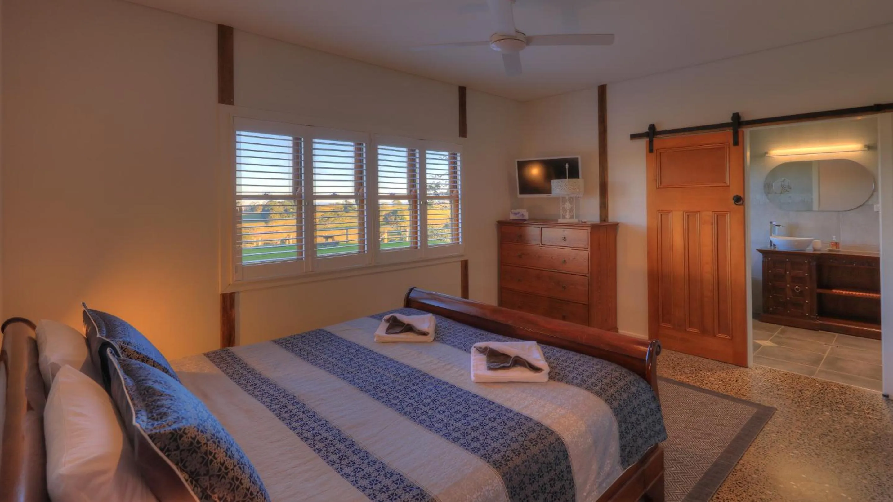 Bed in Bridle Guesthouse