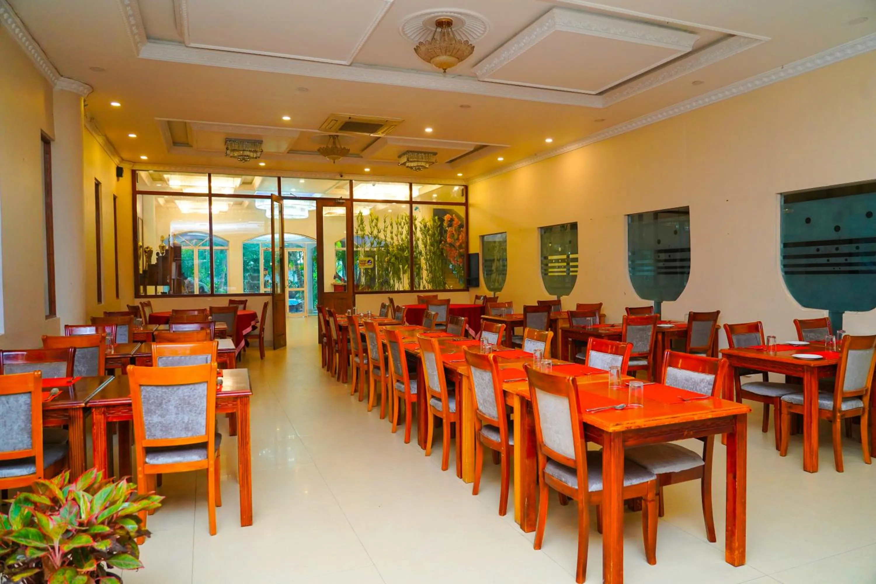 Restaurant/places to eat in Tilko City Hotel Jaffna