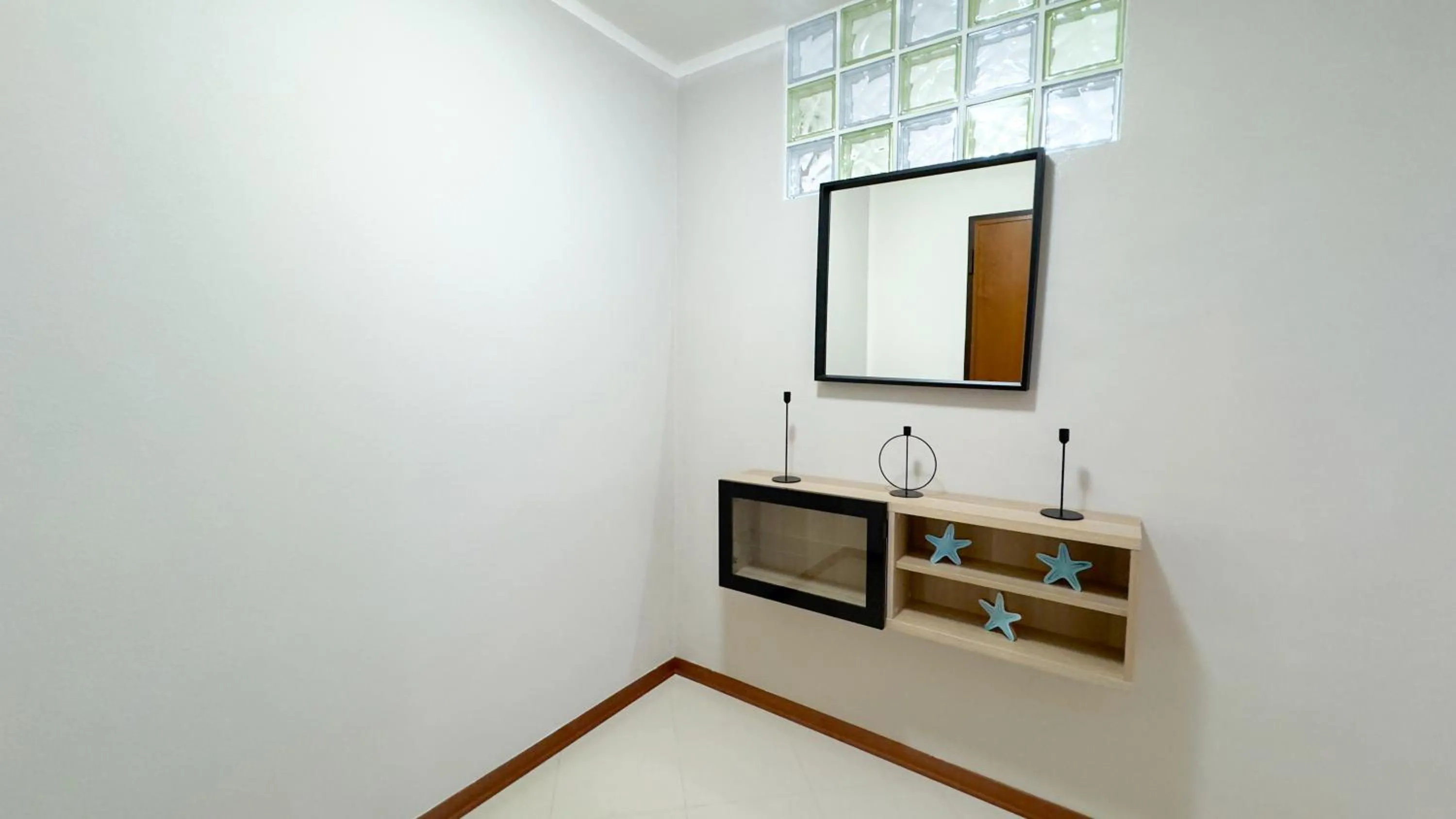 Other in Hellen House by Ca-Sa Check