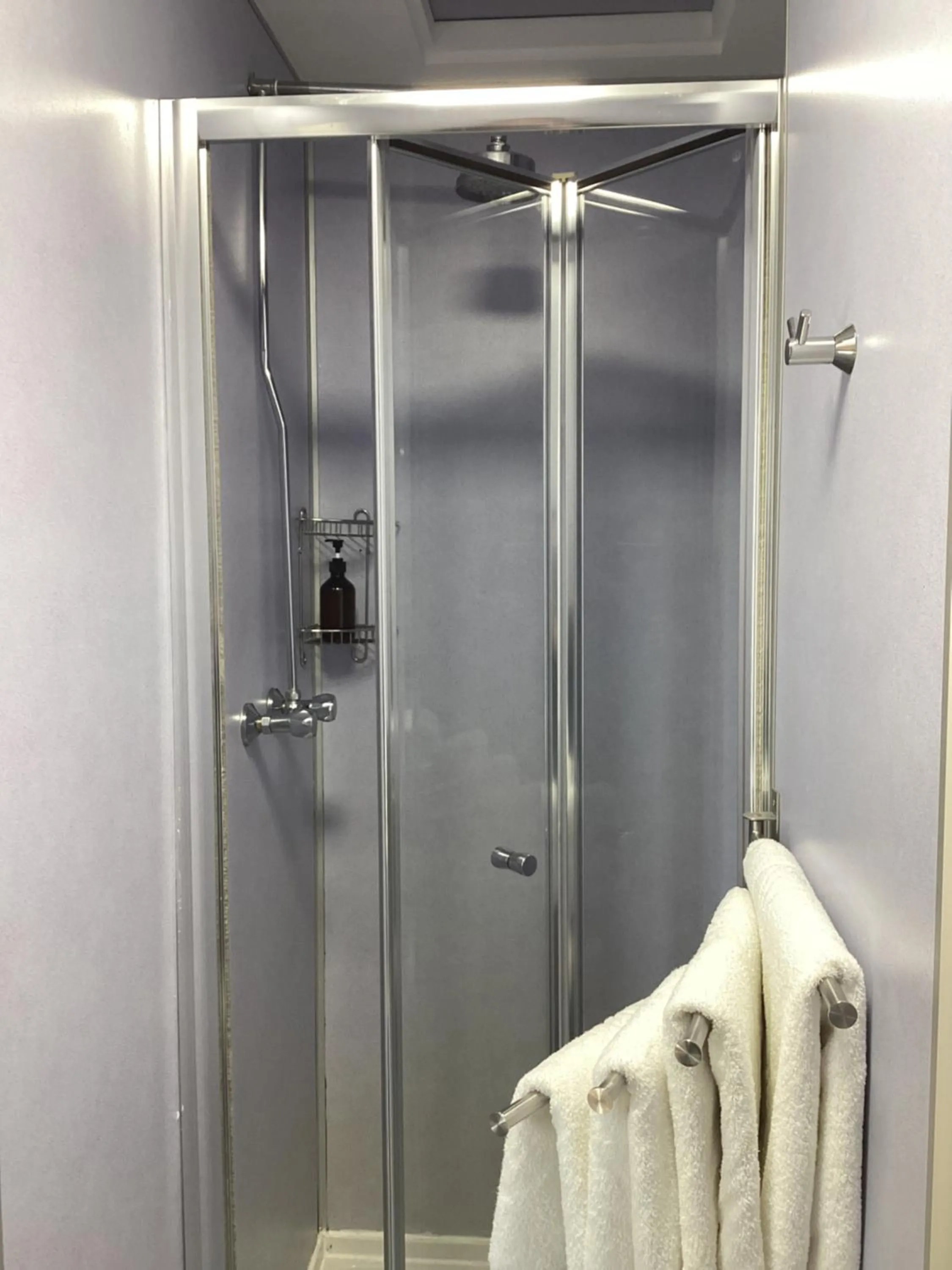 Shower in Aachen Hotel