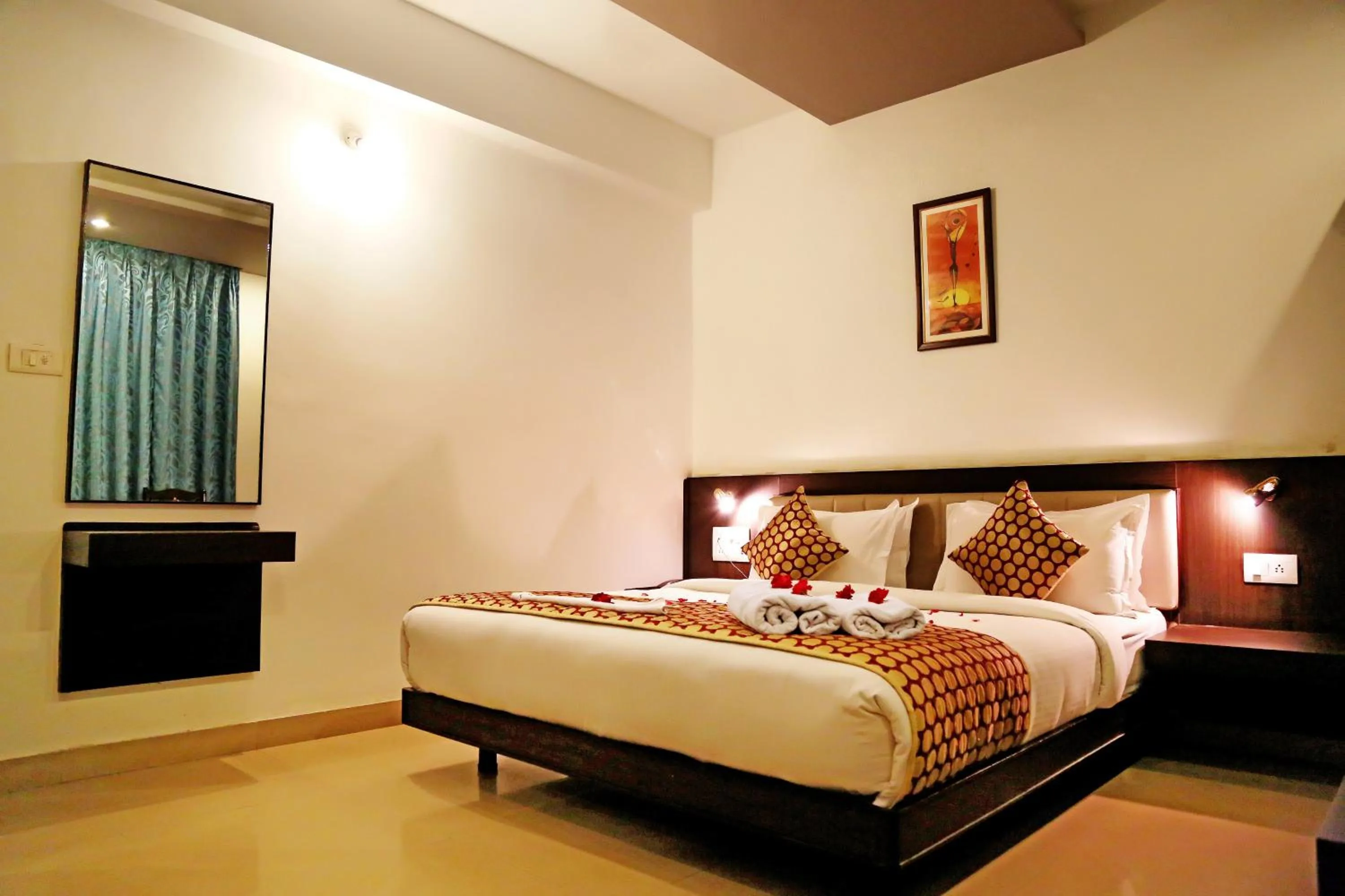 Bedroom, Bed in Narayans Leela Inn