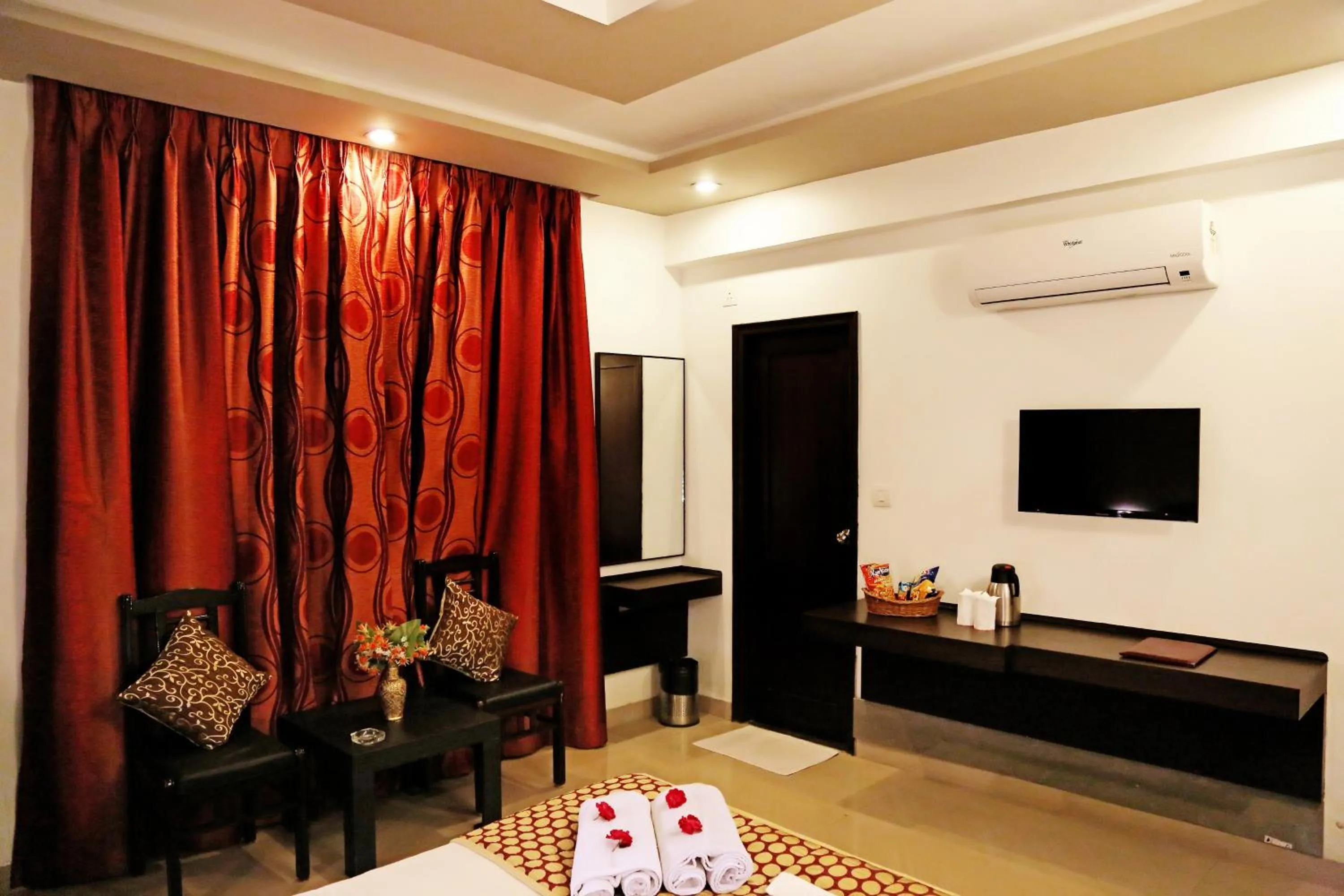 Bedroom in Narayans Leela Inn