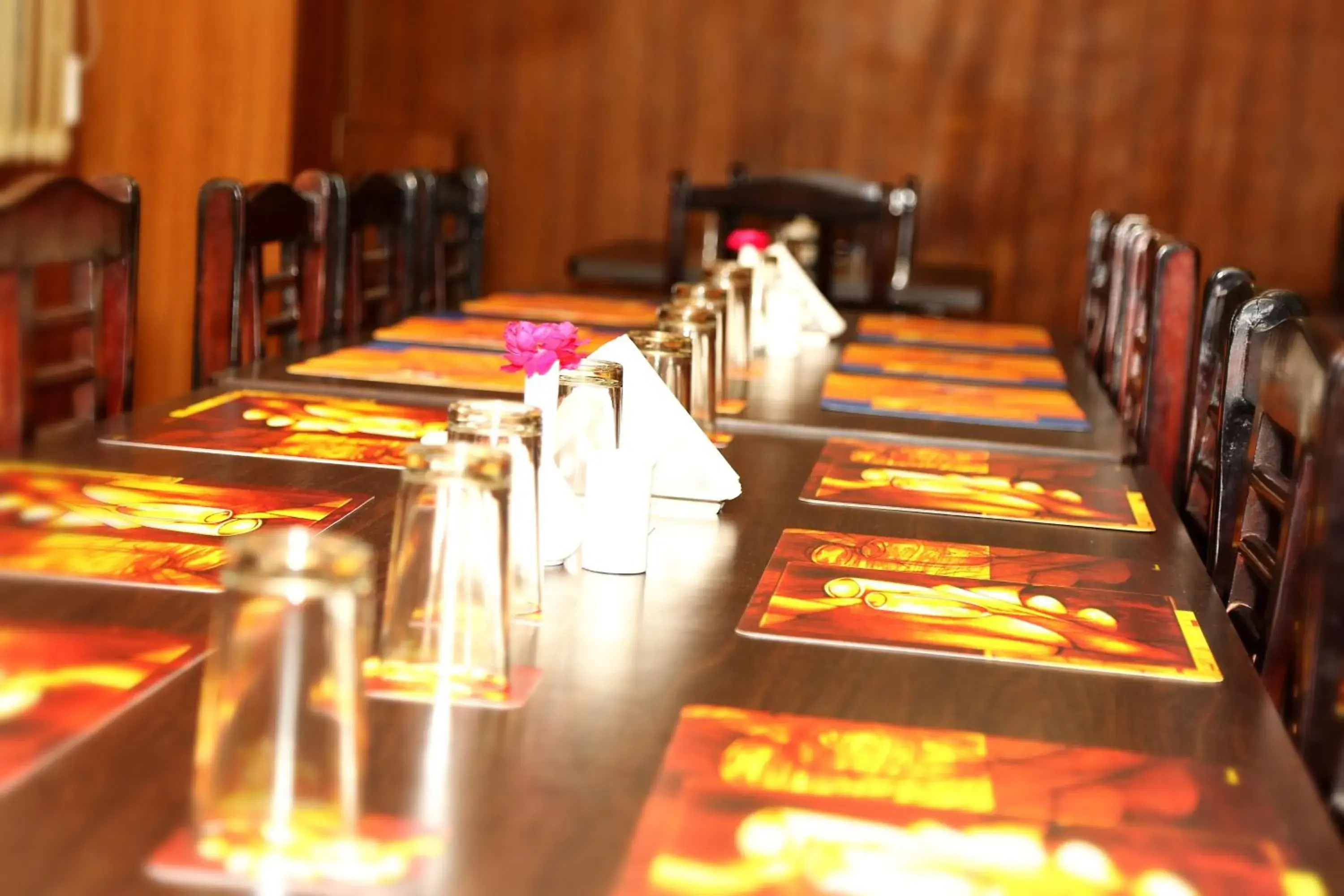 Restaurant/places to eat in Narayans Leela Inn Restaurant/places to eat in Narayans Leela Inn