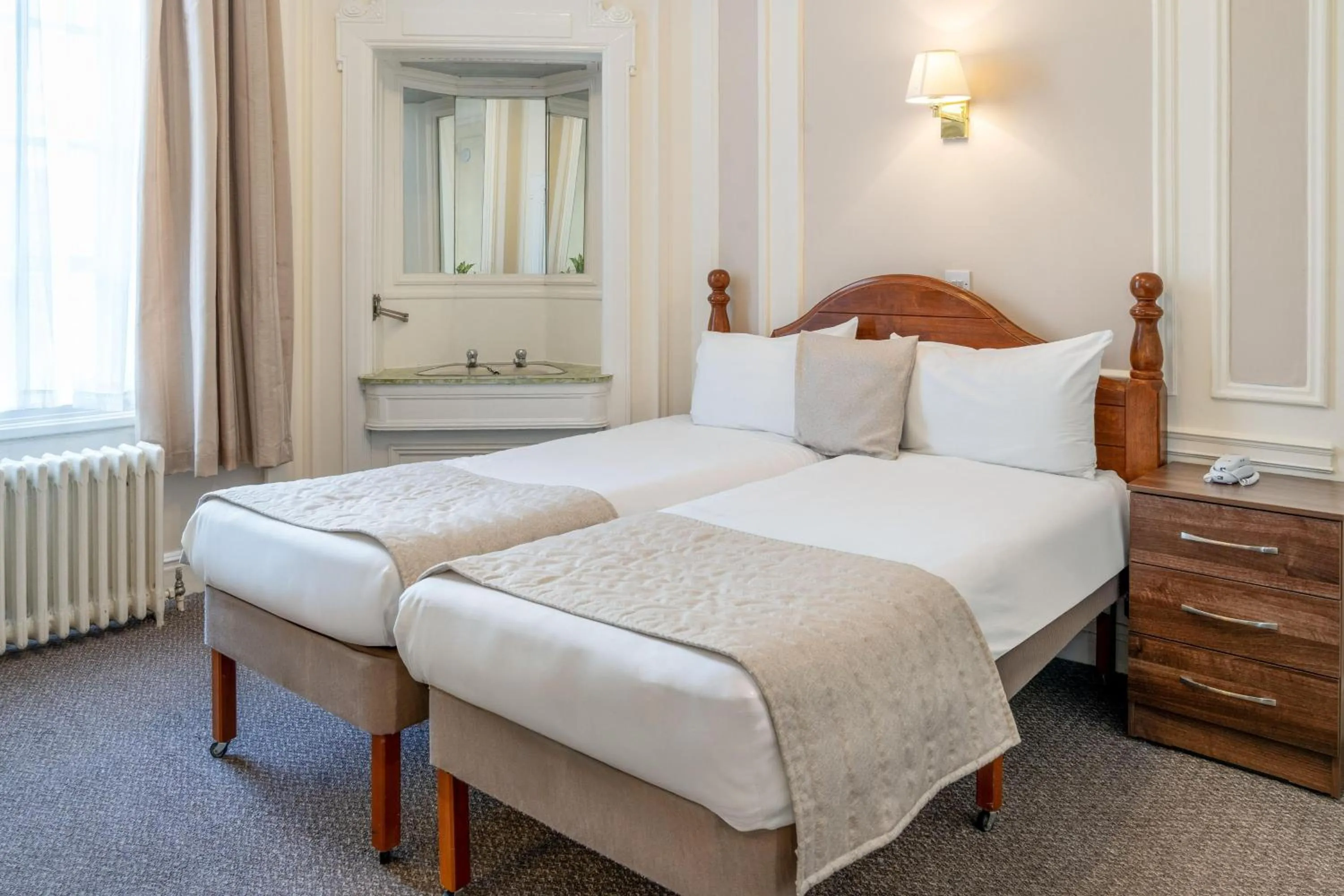 Bed in Adelphi Hotel