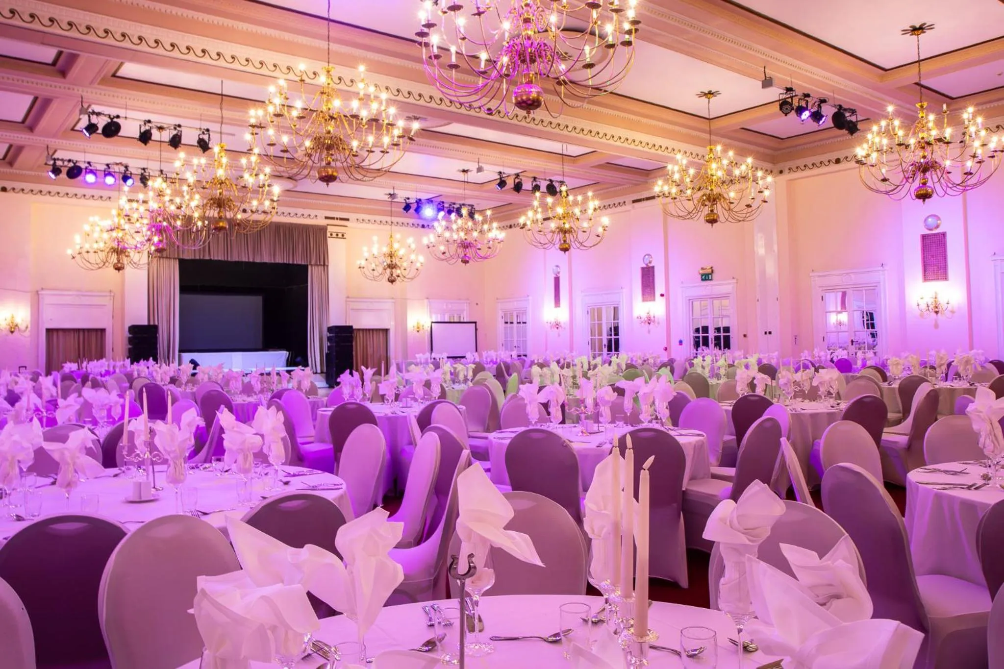 Banquet/Function facilities in Adelphi Hotel