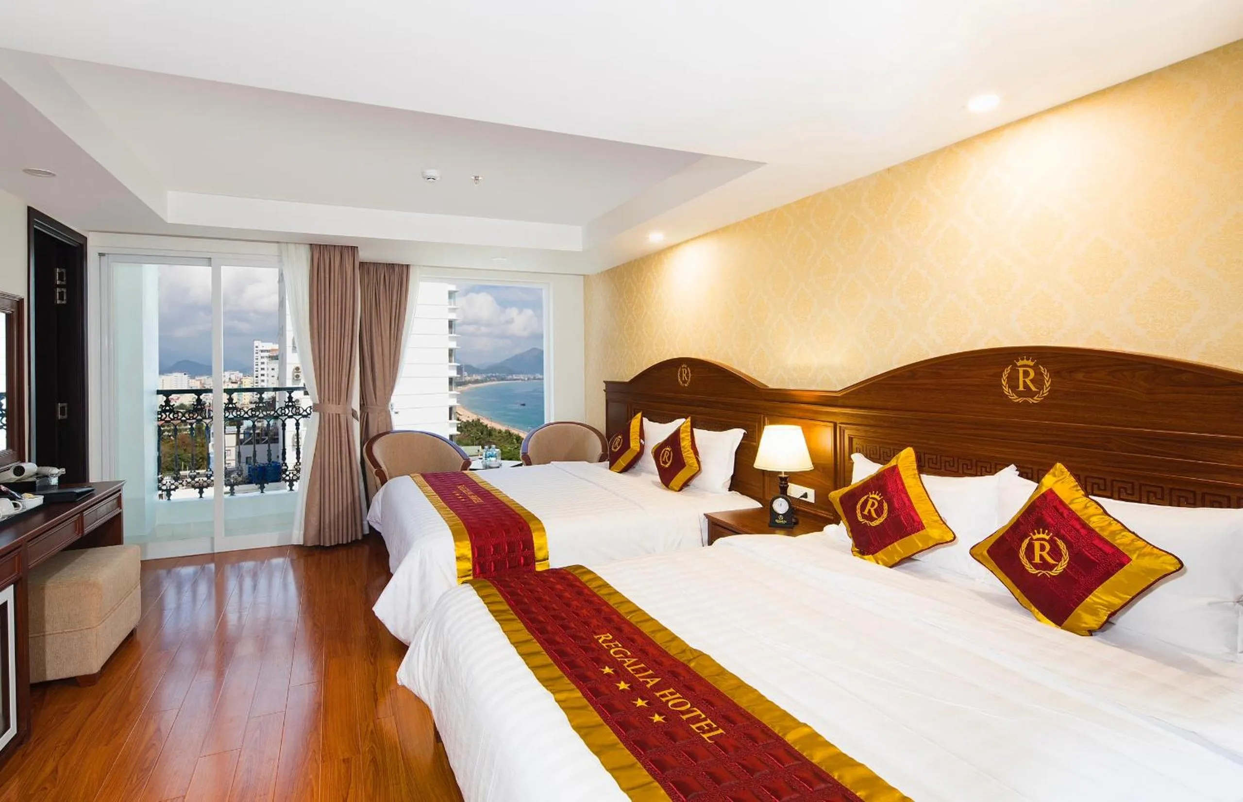 Bedroom, Bed in Regalia Nha Trang