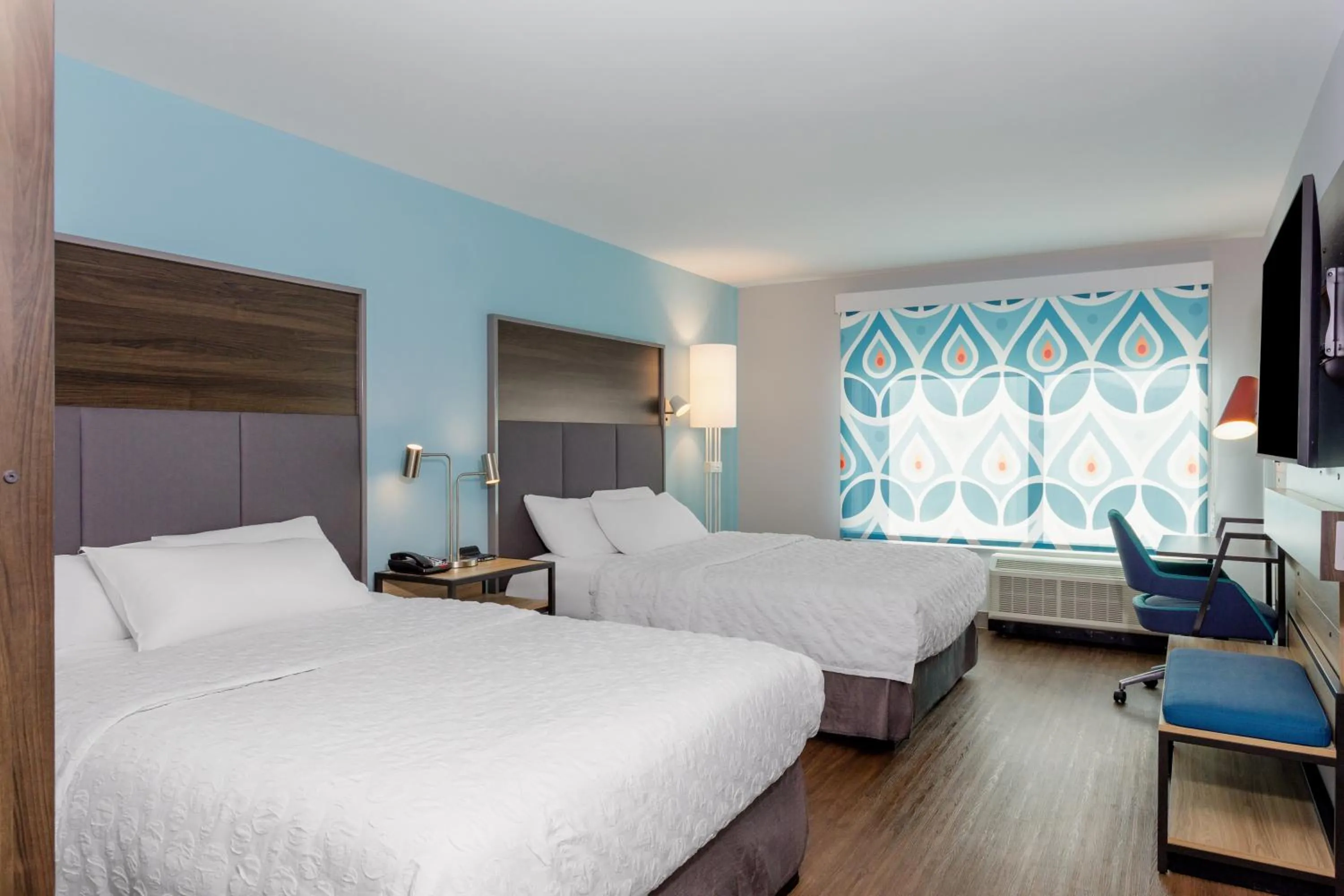 Bed in Tru By Hilton Panama City Beach