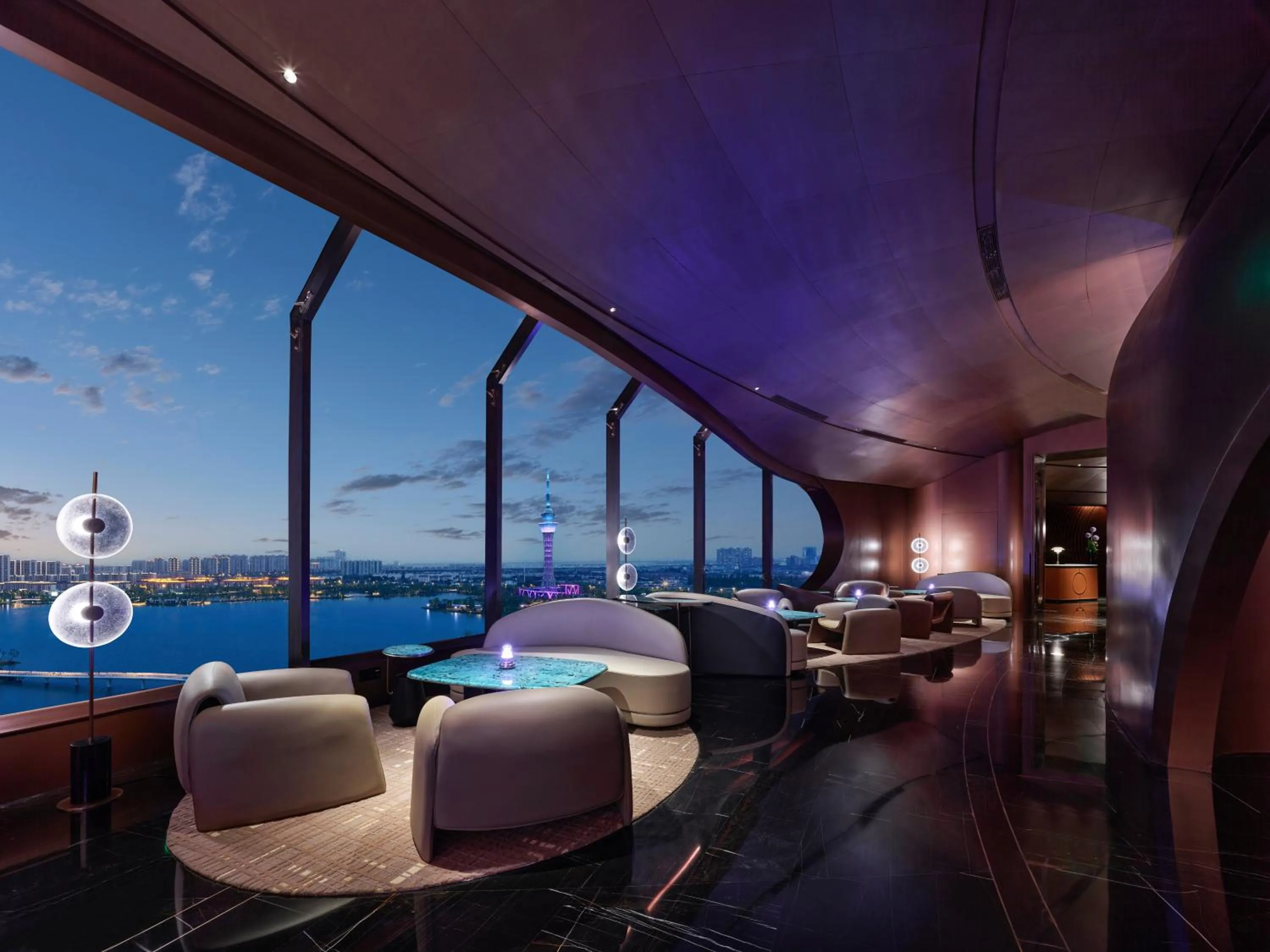 Restaurant/places to eat in Hilton Changshu