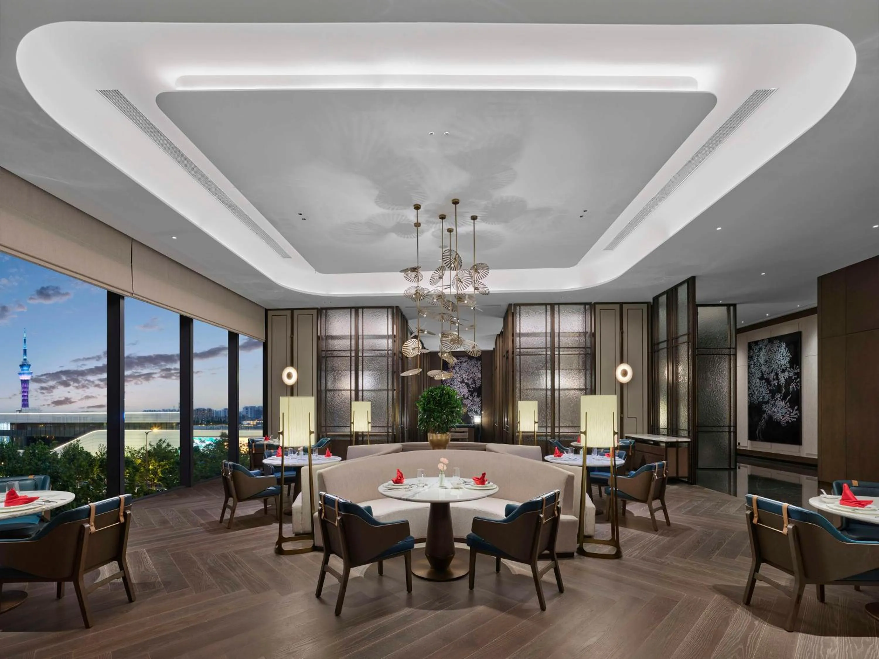 Restaurant/places to eat in Hilton Changshu