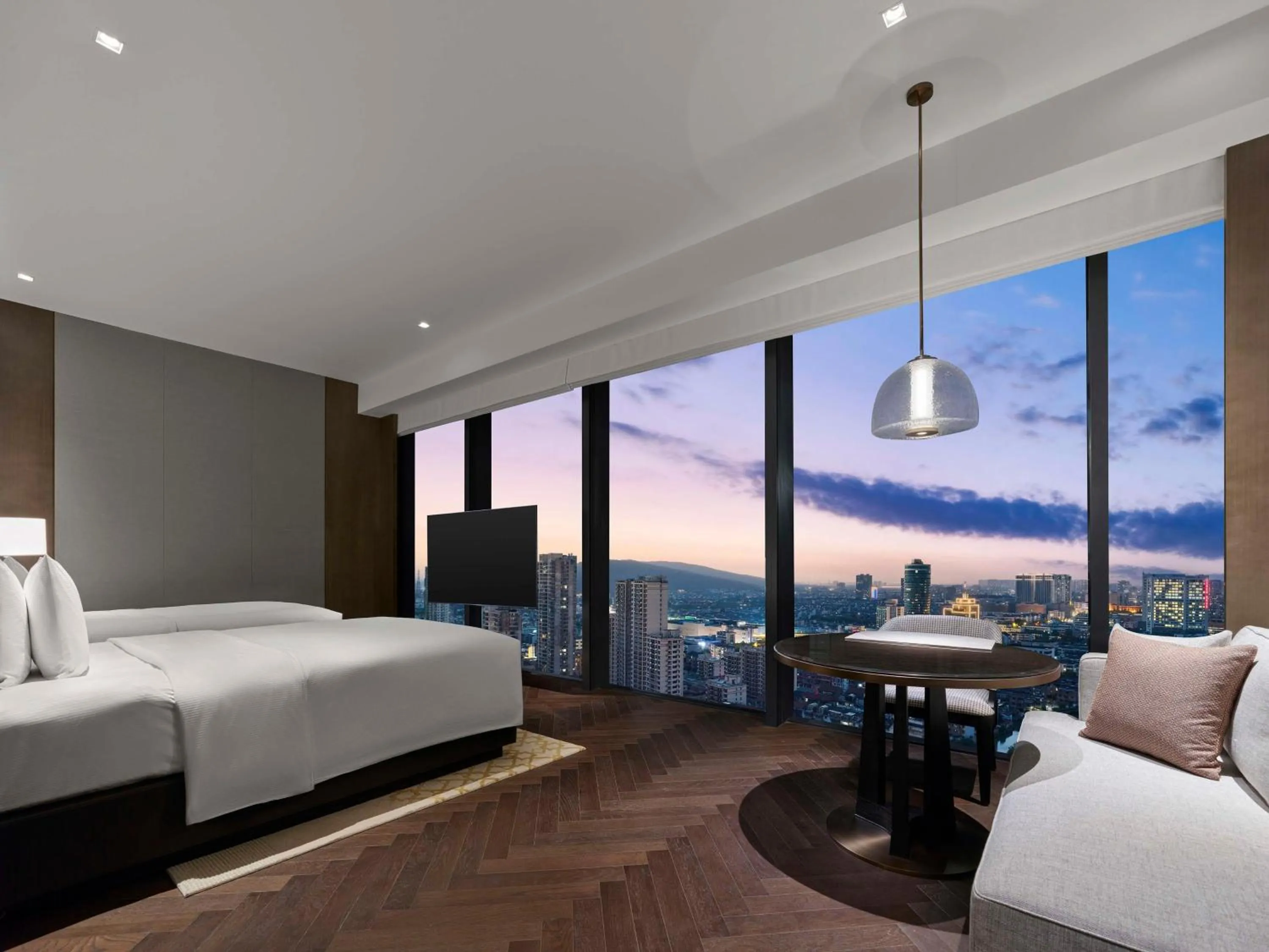 Living room, Bed in Hilton Changshu