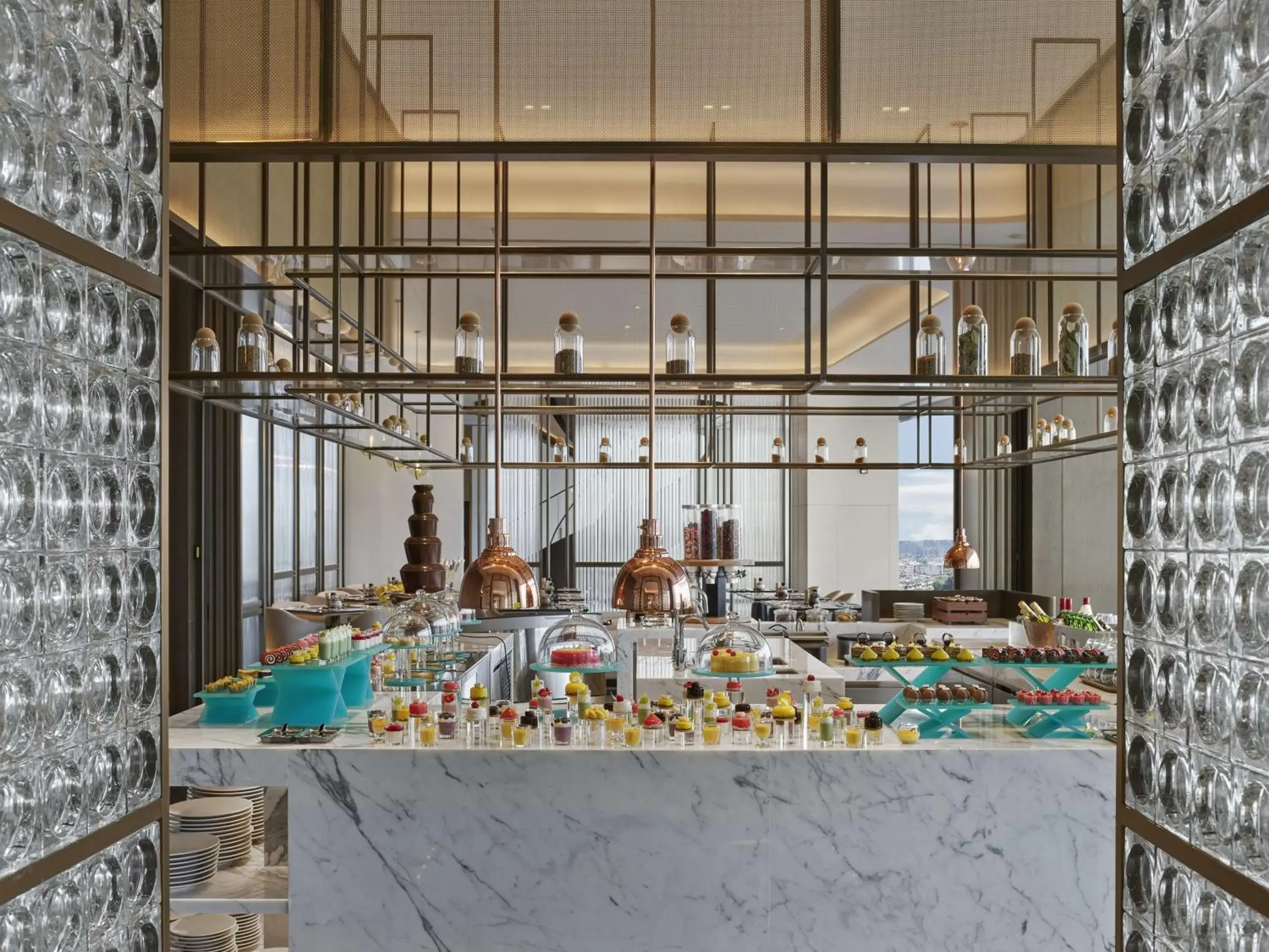 Restaurant/places to eat in Hilton Changshu Restaurant/places to eat in Hilton Changshu