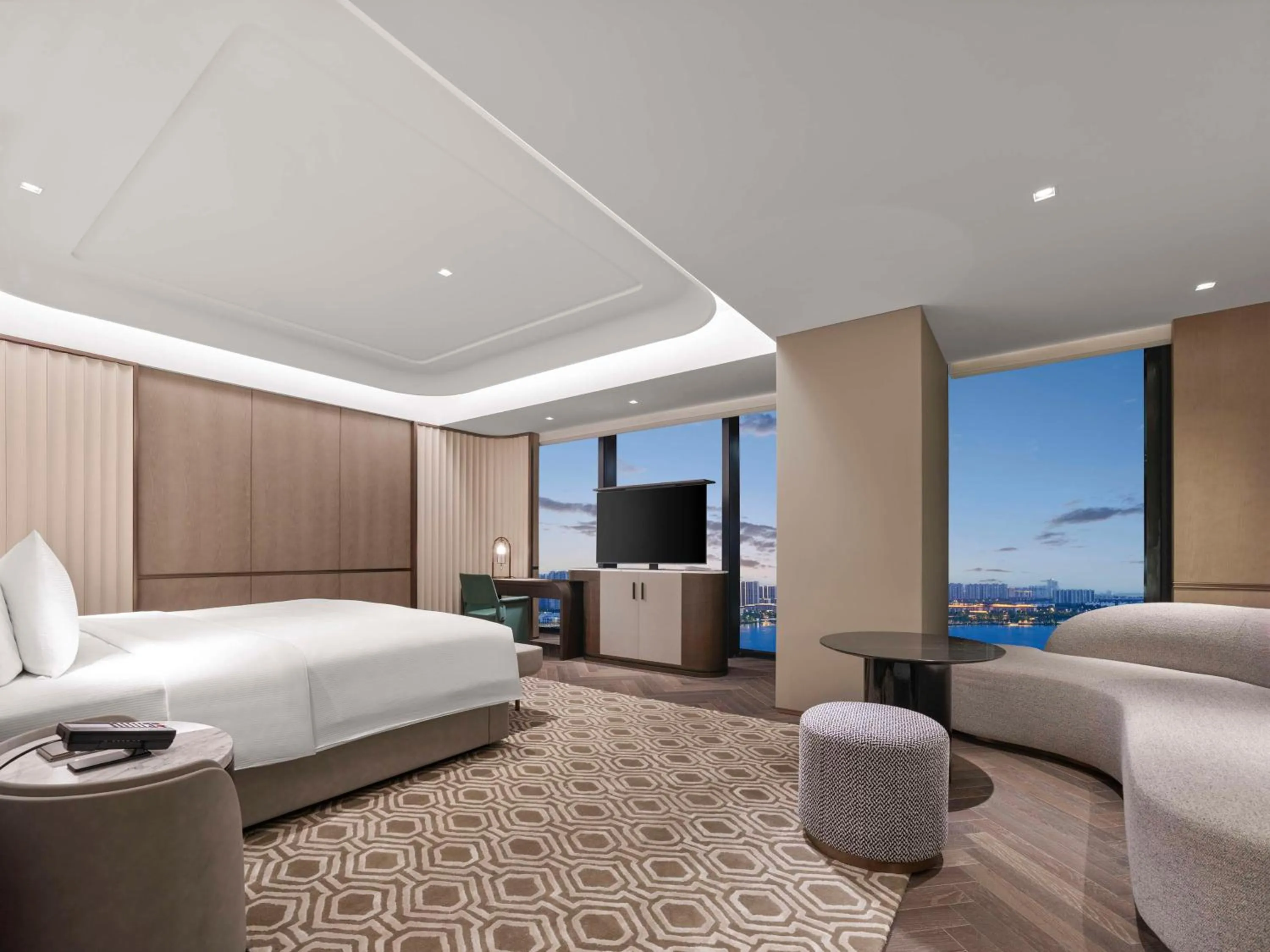 Living room, Bed in Hilton Changshu