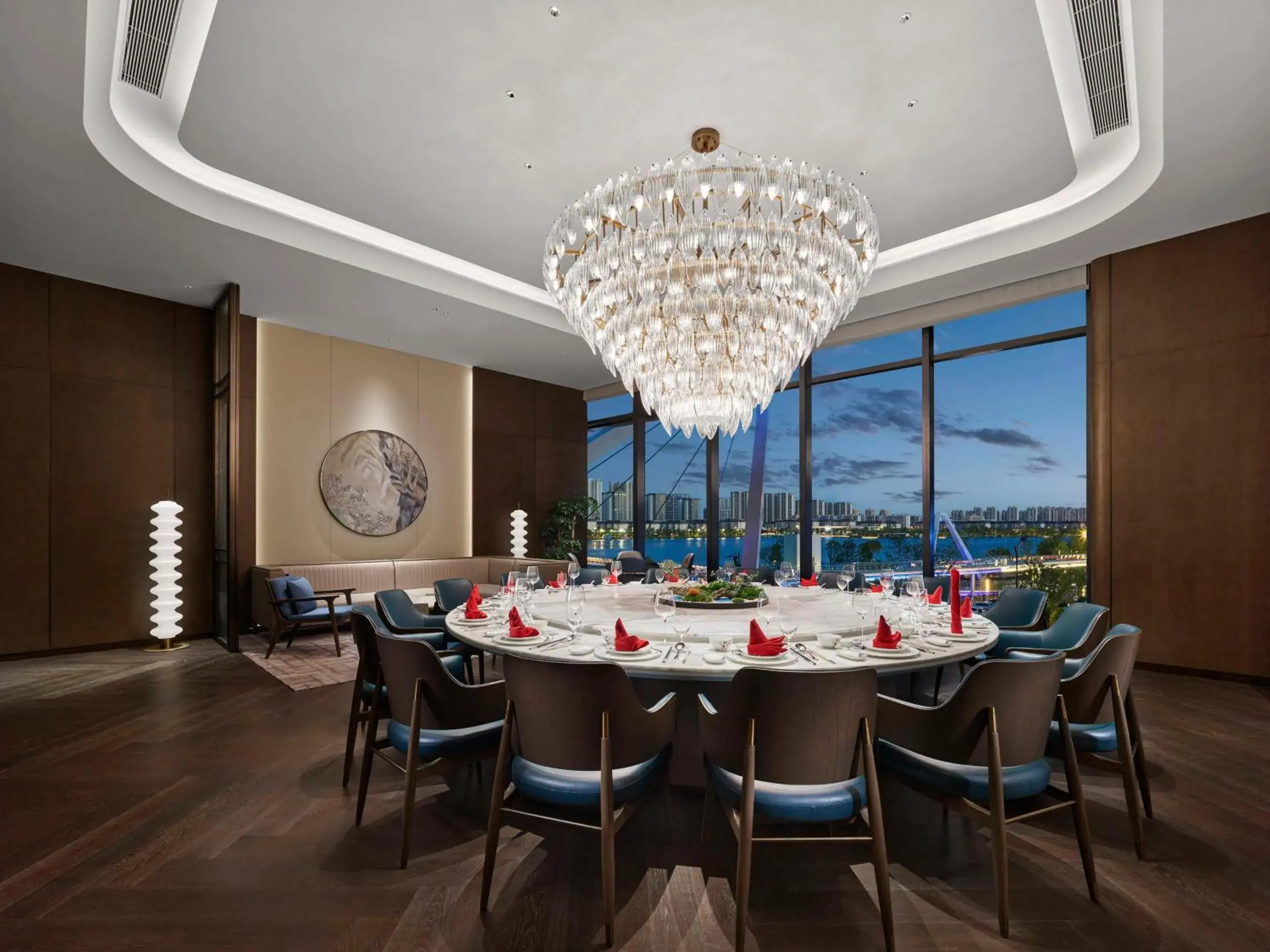 Restaurant/places to eat in Hilton Changshu Restaurant/places to eat in Hilton Changshu