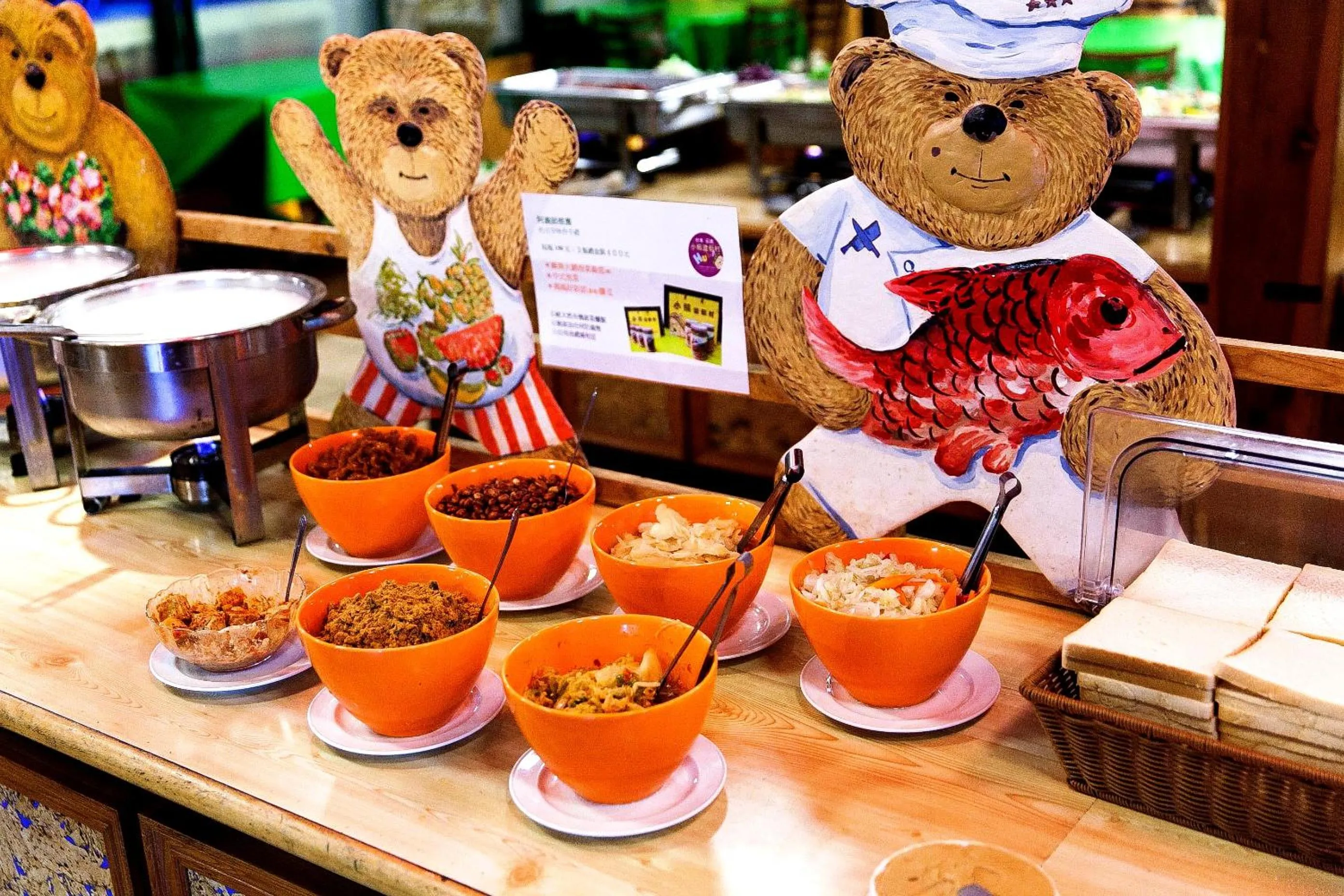 Food in Master Bear Resort