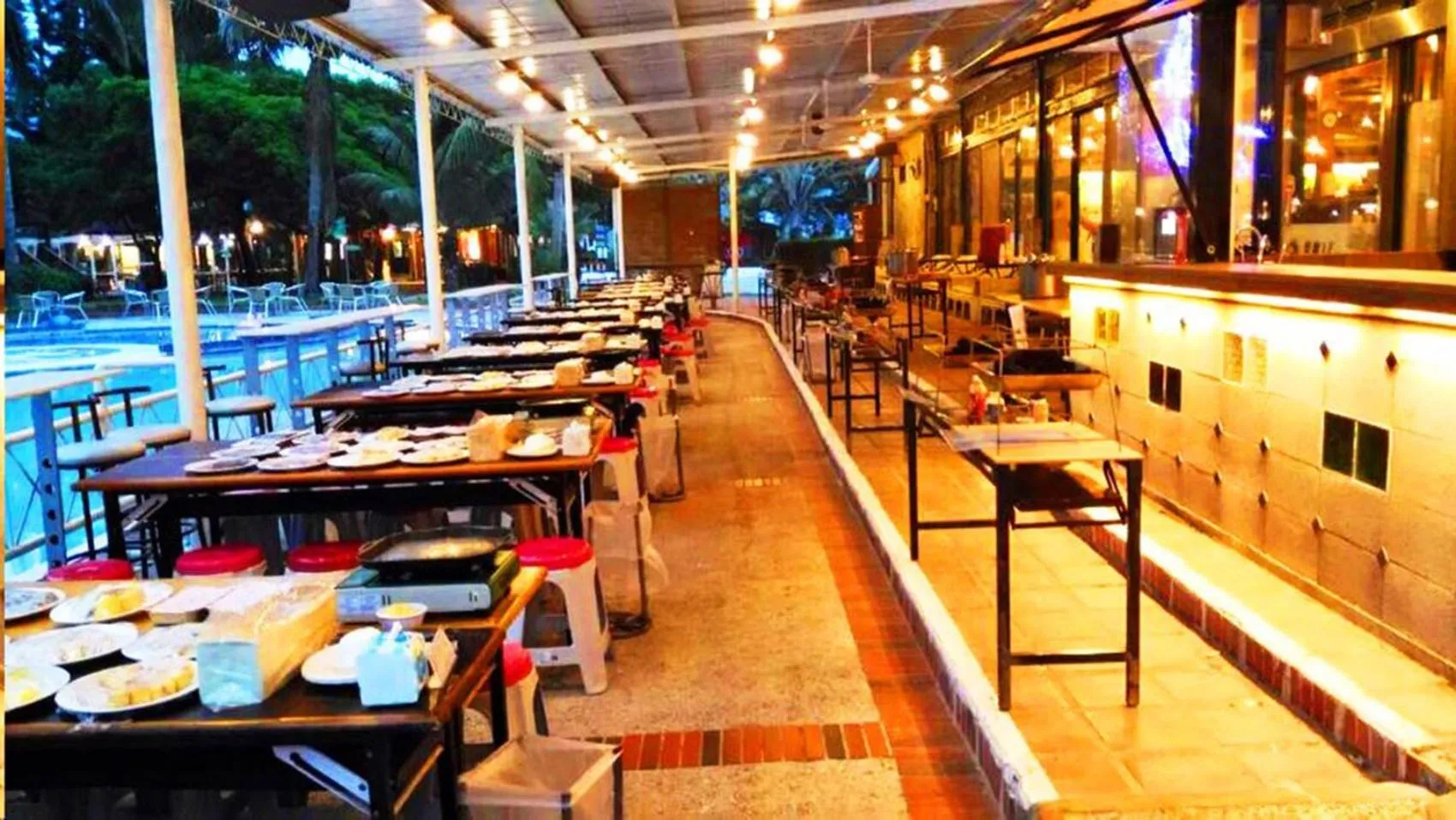 BBQ facilities in Master Bear Resort