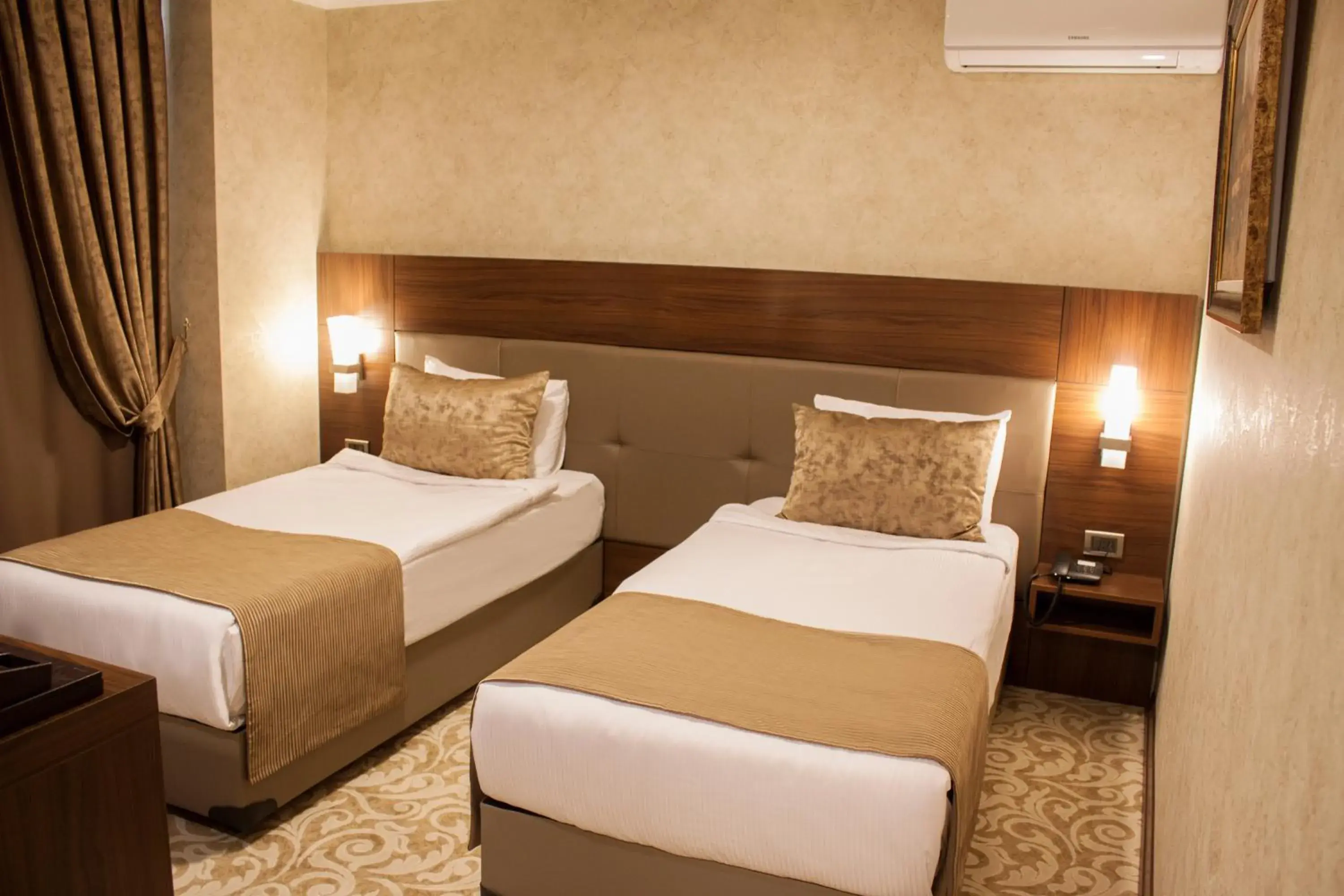 Photo of the whole room, Bed in Gorukle Oruc Hotel Photo of the whole room, Bed in Gorukle Oruc Hotel