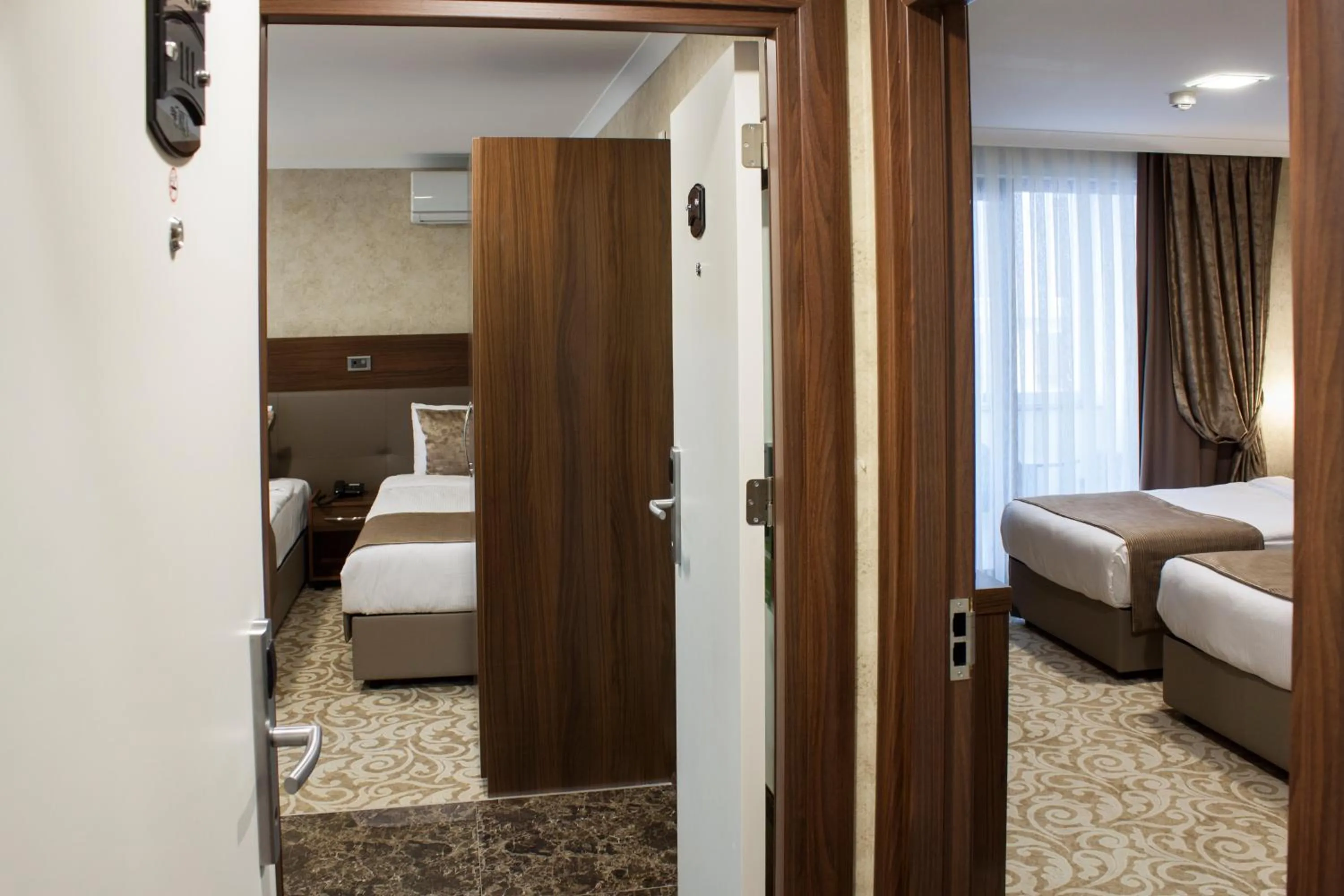 Photo of the whole room, Bed in Gorukle Oruc Hotel