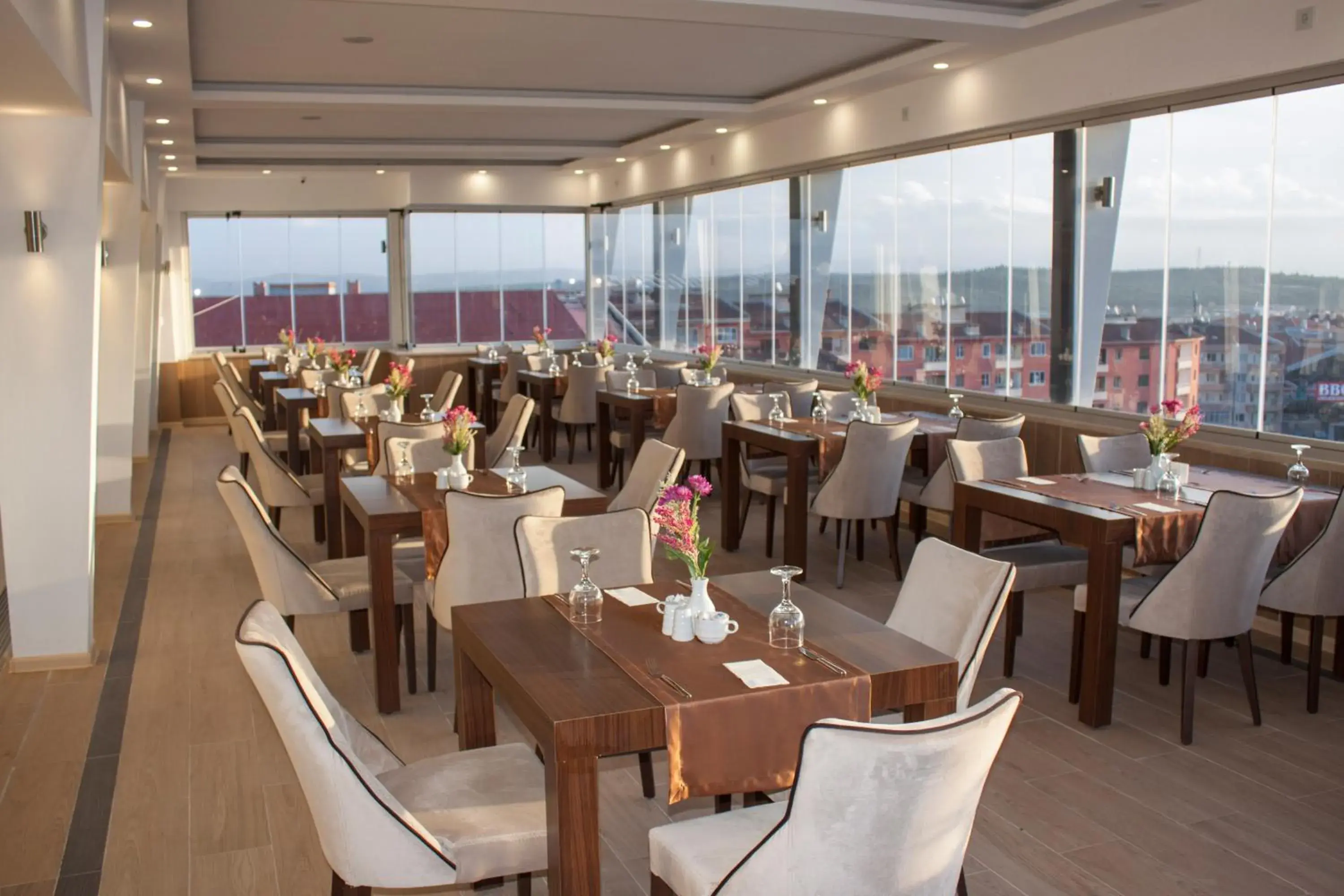 Restaurant/places to eat in Gorukle Oruc Hotel Restaurant/places to eat in Gorukle Oruc Hotel