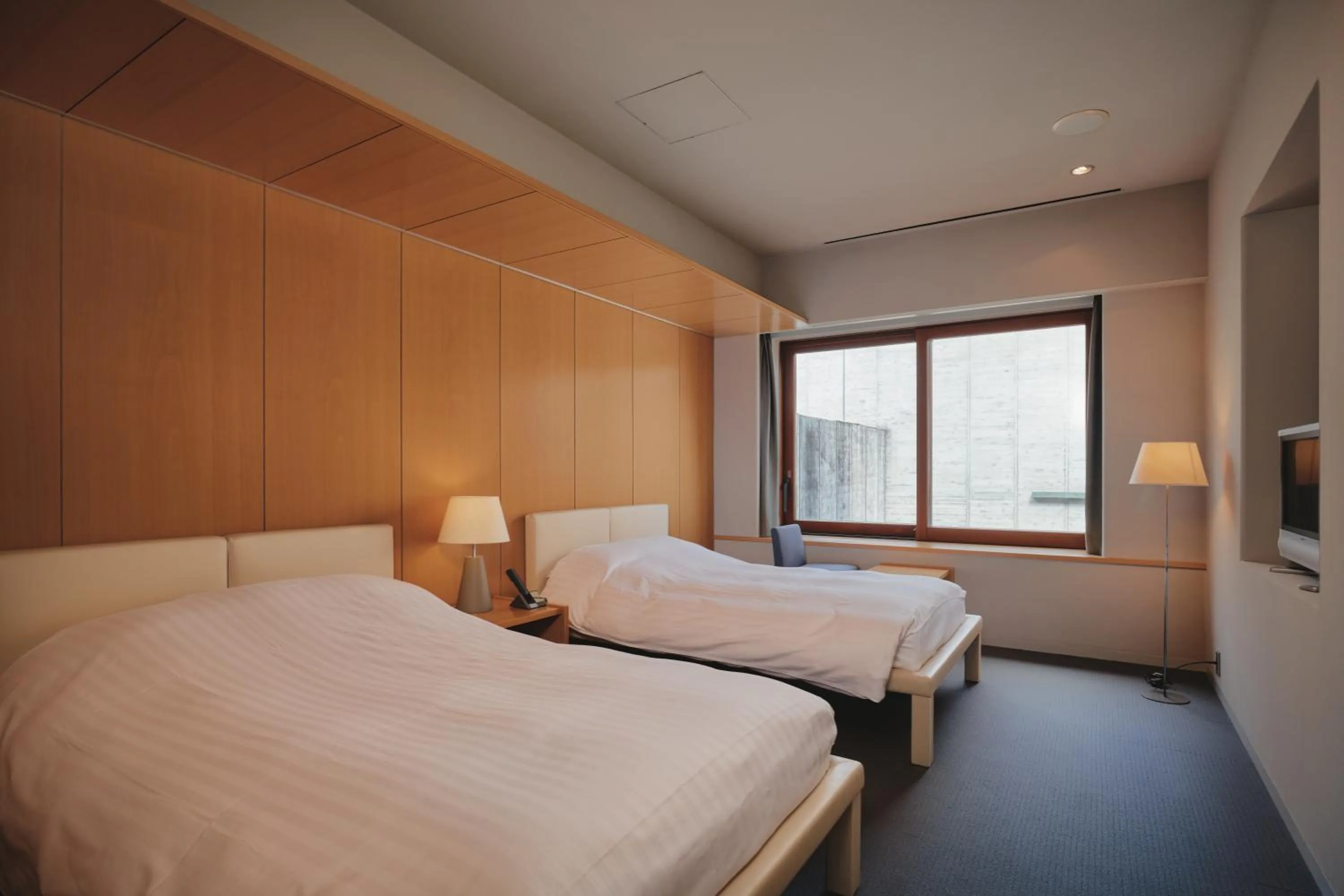 Bedroom, Bed in River Retreat Garaku