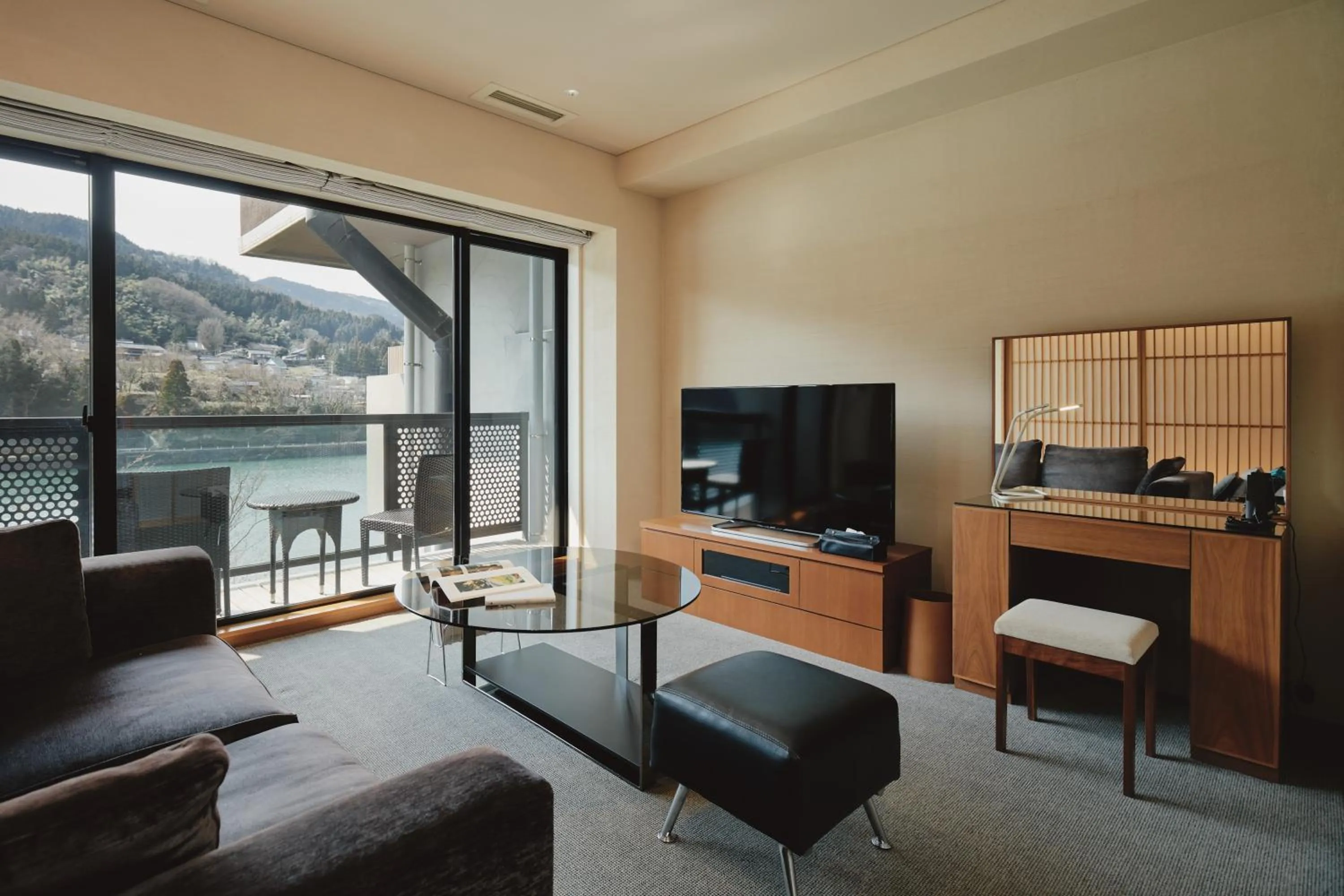 River view in River Retreat Garaku