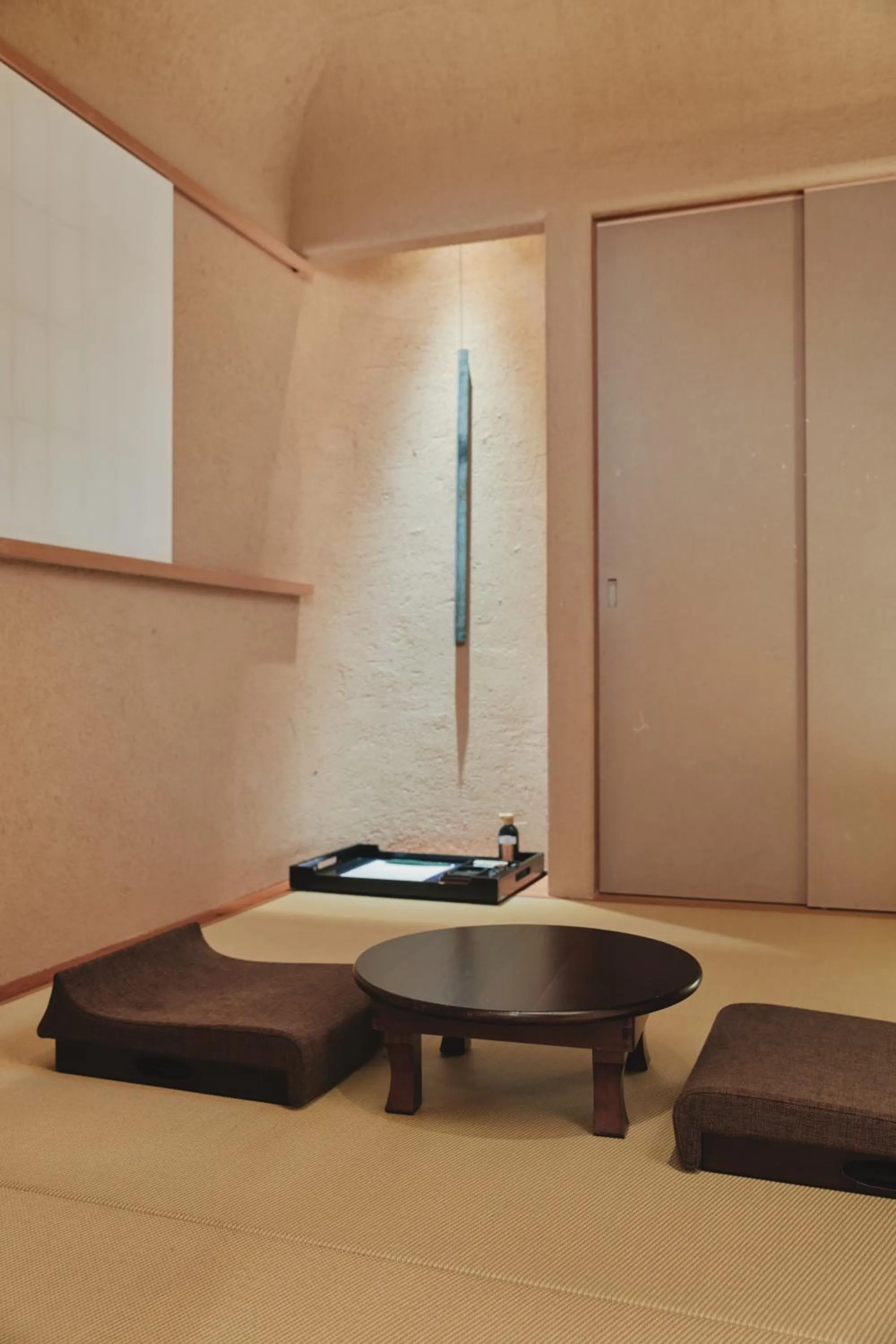 Photo of the whole room in River Retreat Garaku