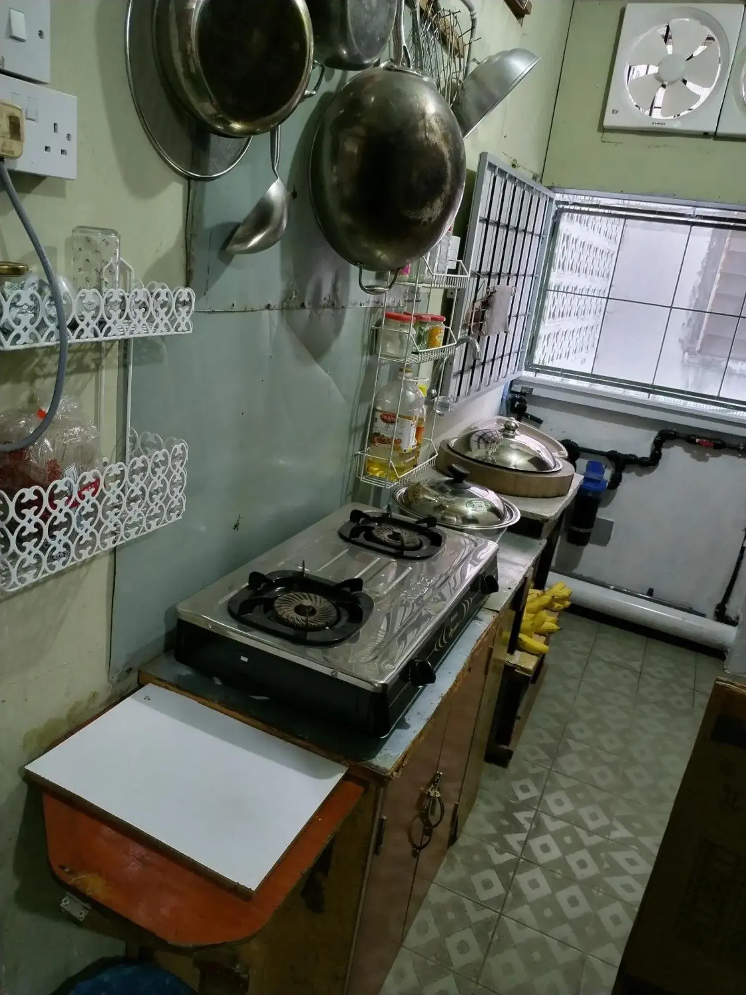 Quadruple Room with Lake View in WISMA ORCHID HOMESTAY Tuaran Quadruple Room with Lake View in WISMA ORCHID HOMESTAY Tuaran